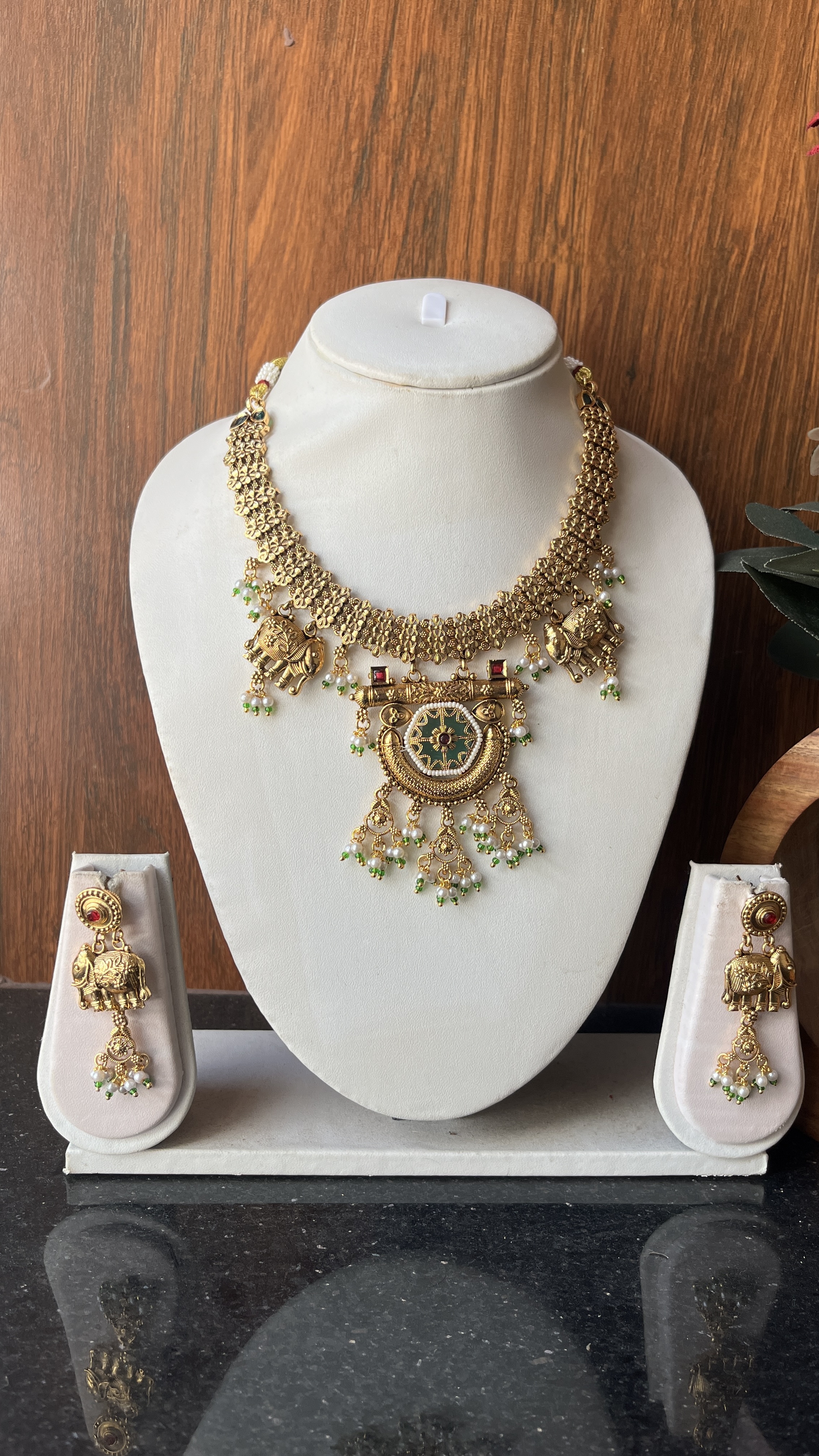 Elef royal rajwadi necklace RW007