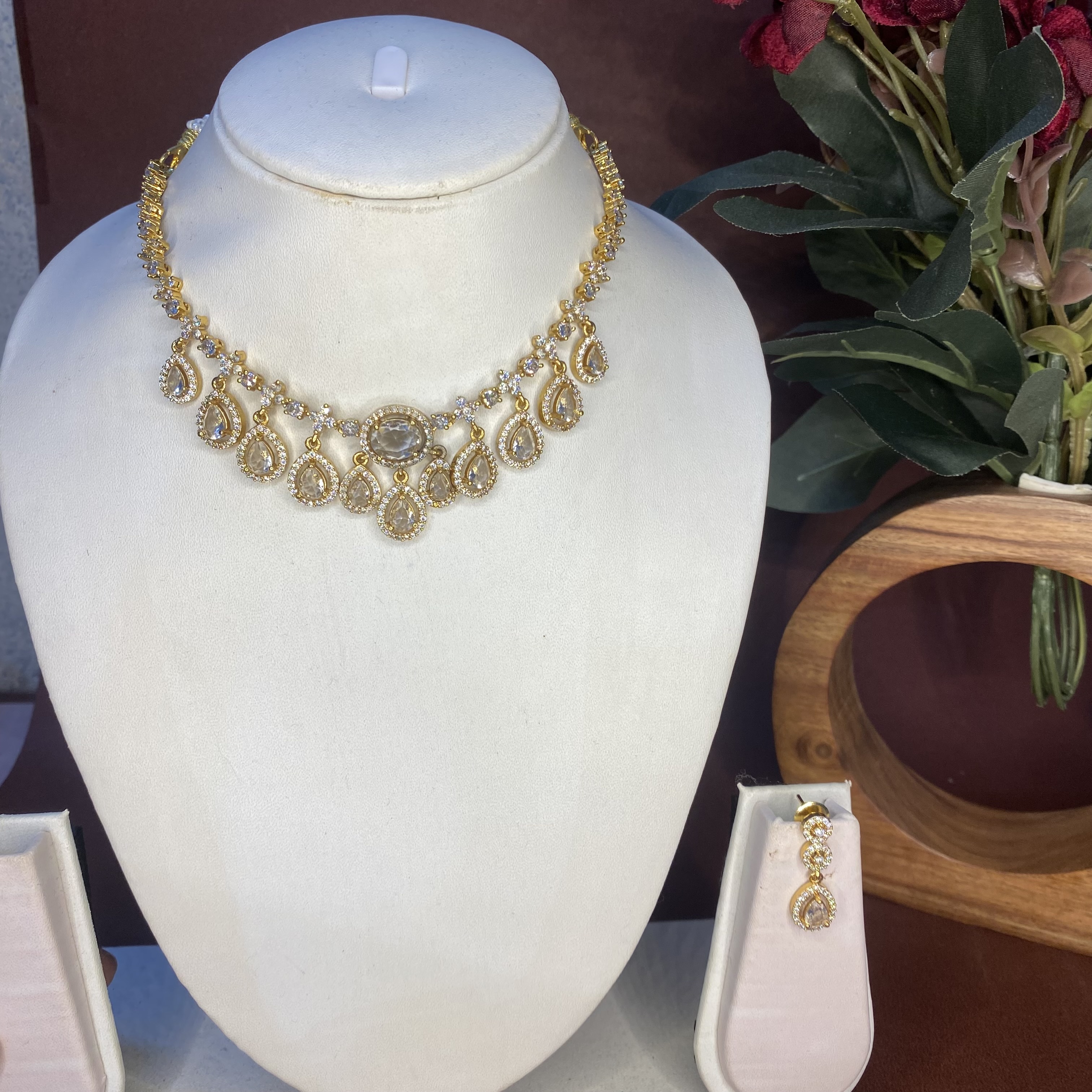Elegant white stone drop Necklace Set DLA020