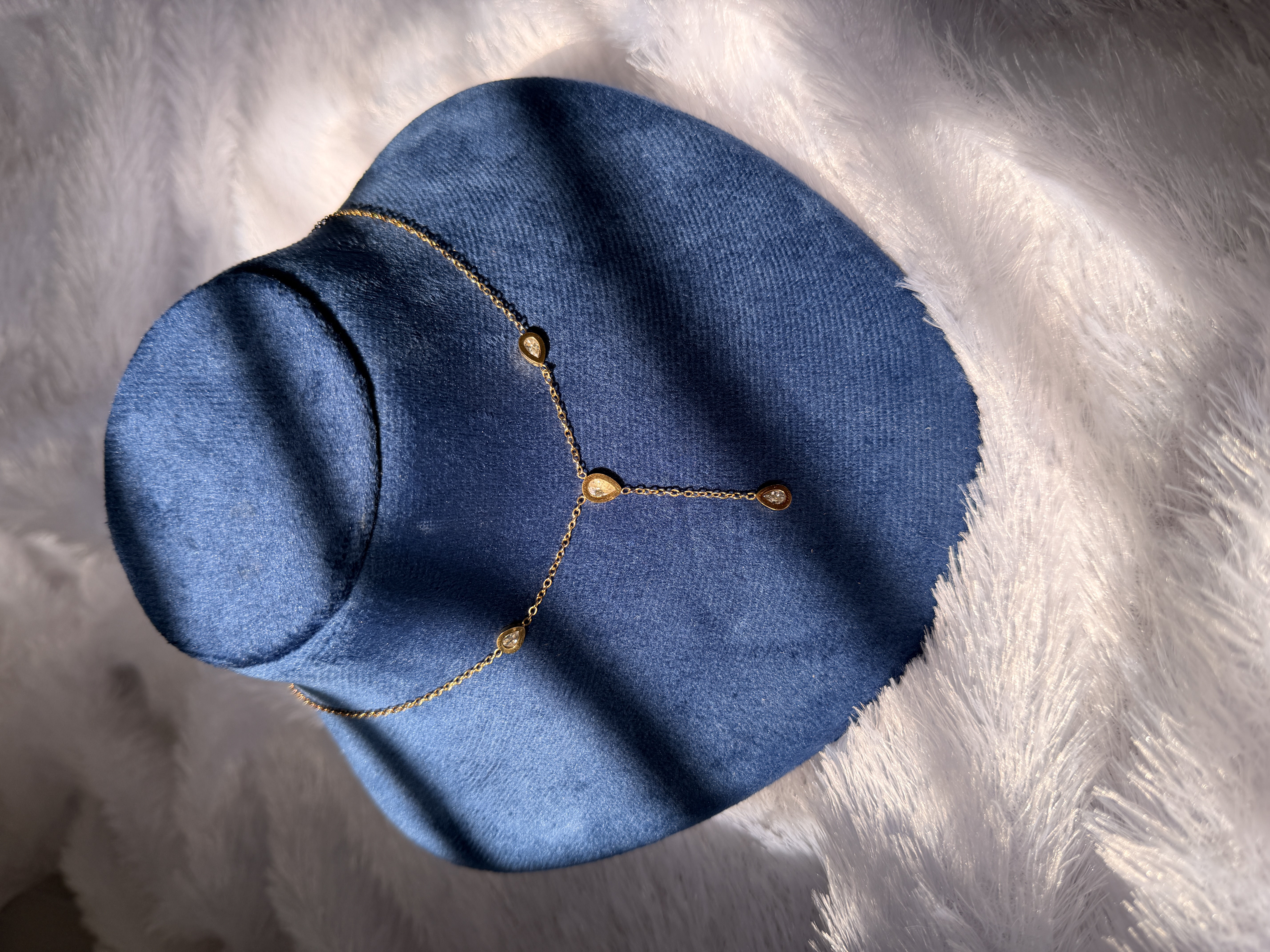 V type anti tarnish chain AT111