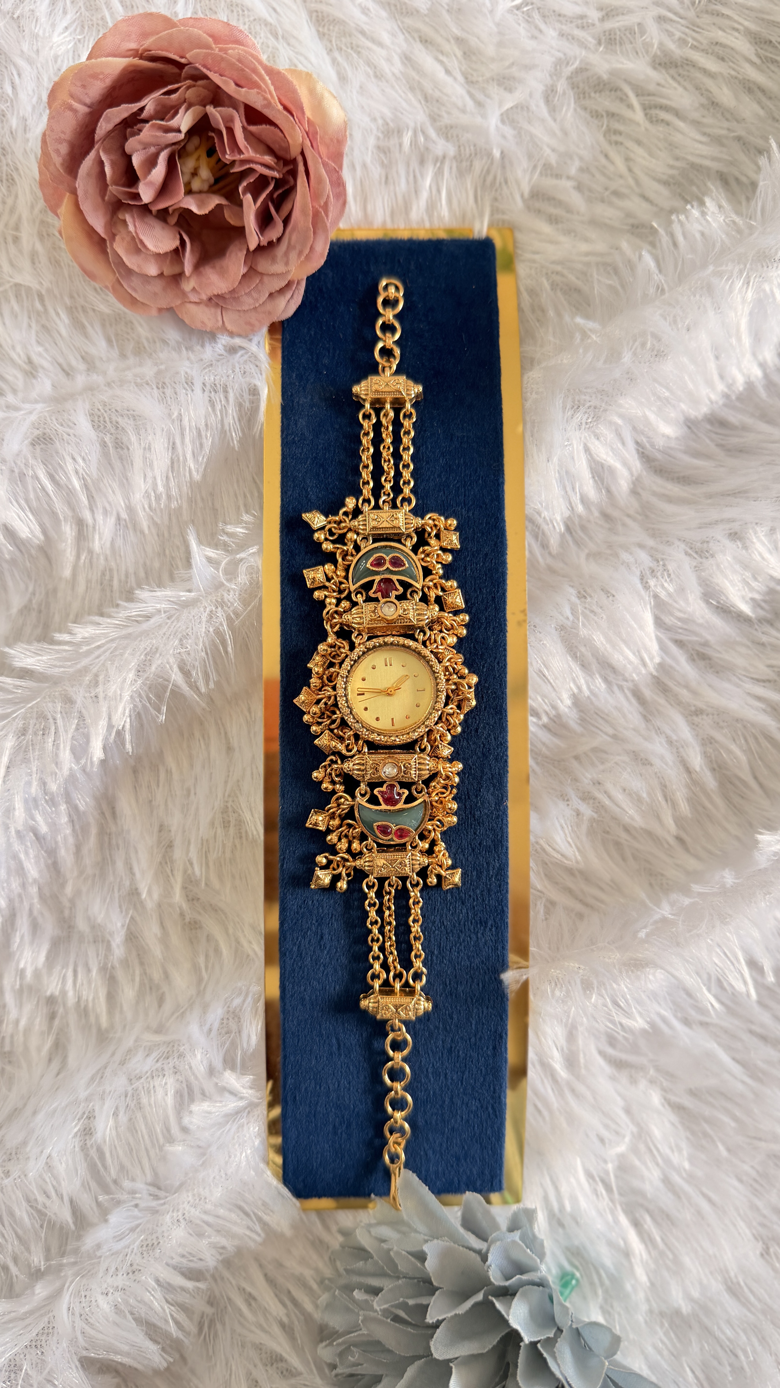 3 string heritage watch HRD73