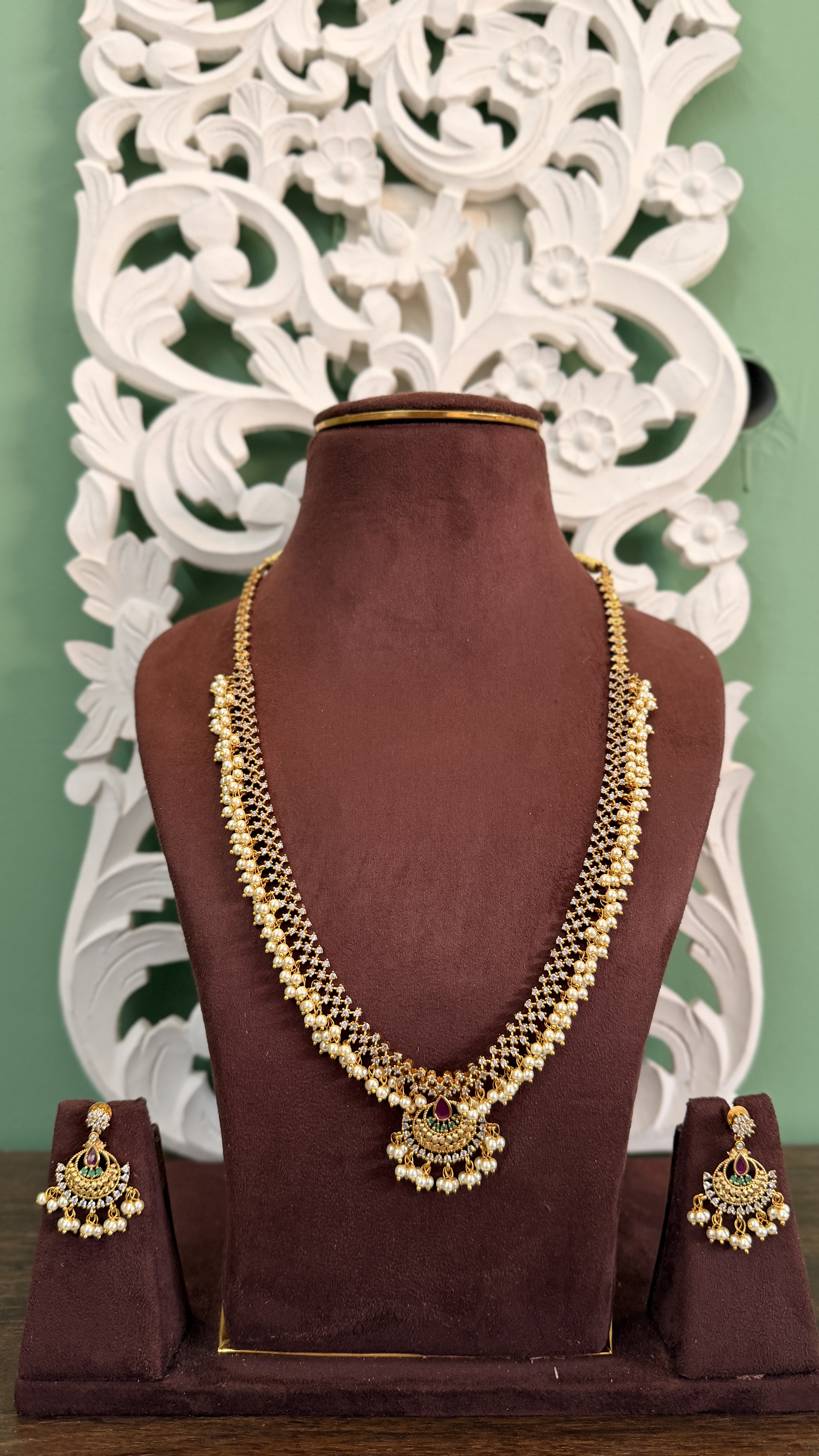 Pearls and stones haram HS56