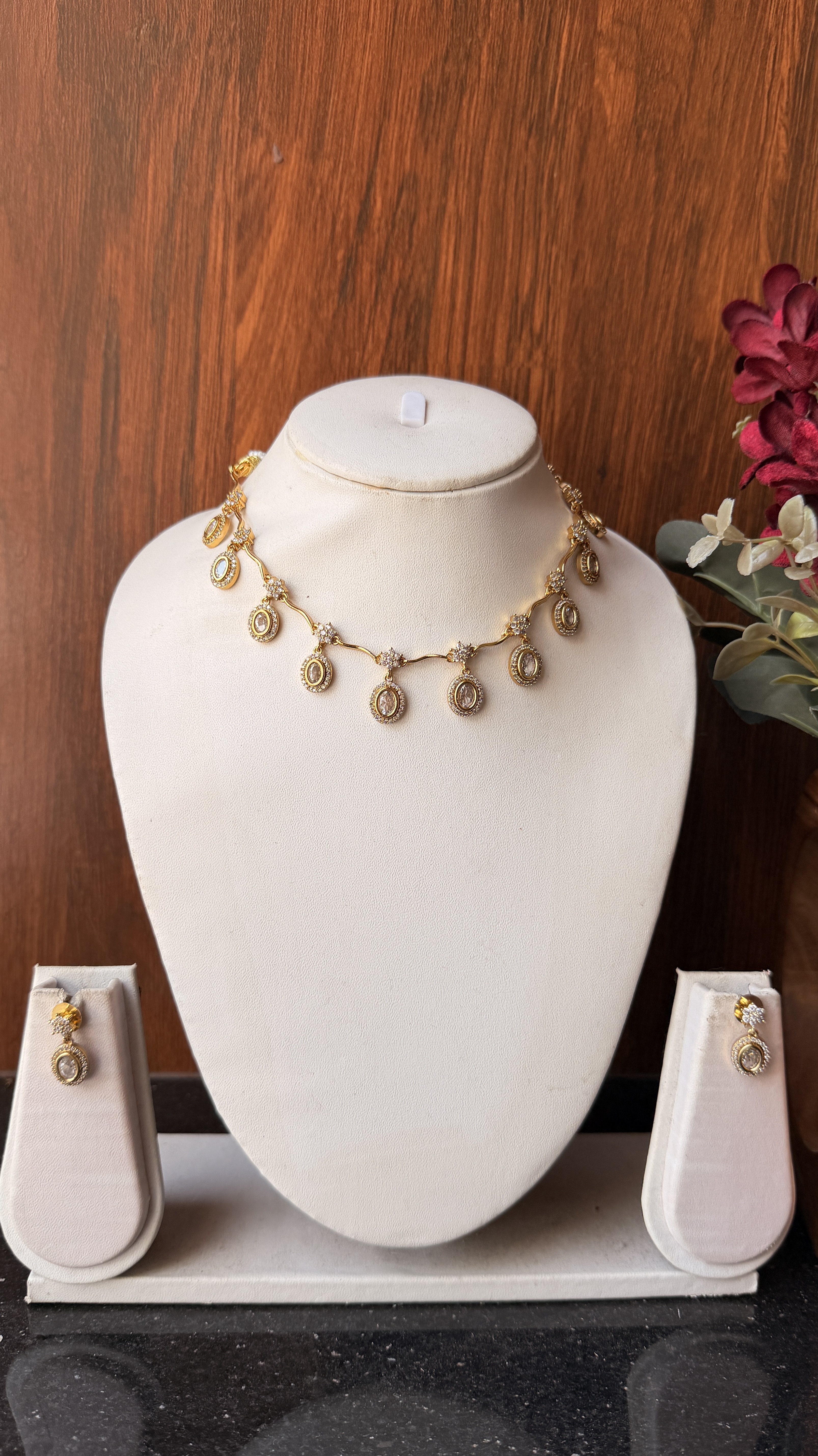 Hanging avals DLA999