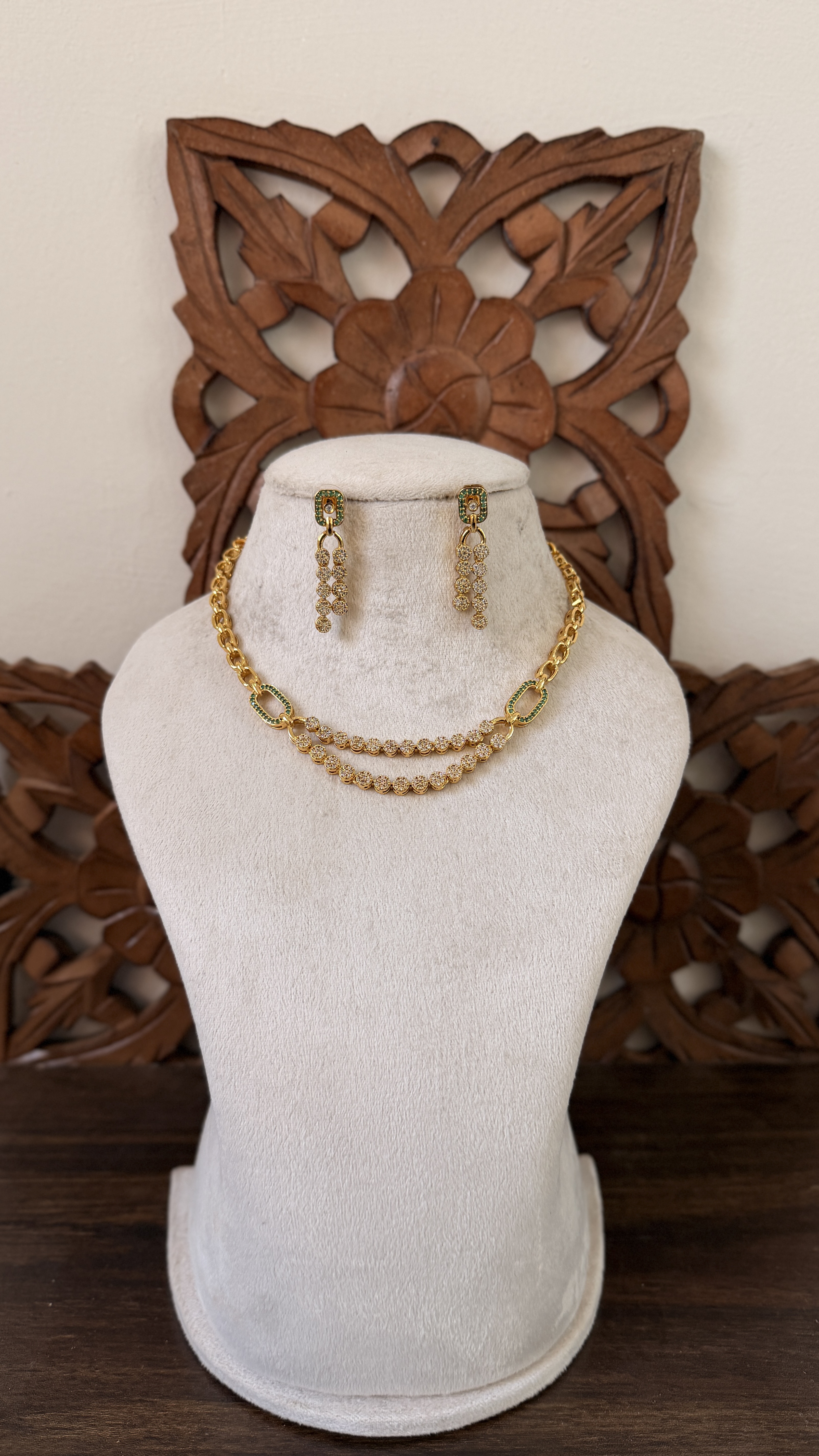 Sturdy and trendy two layer necklace DLA63