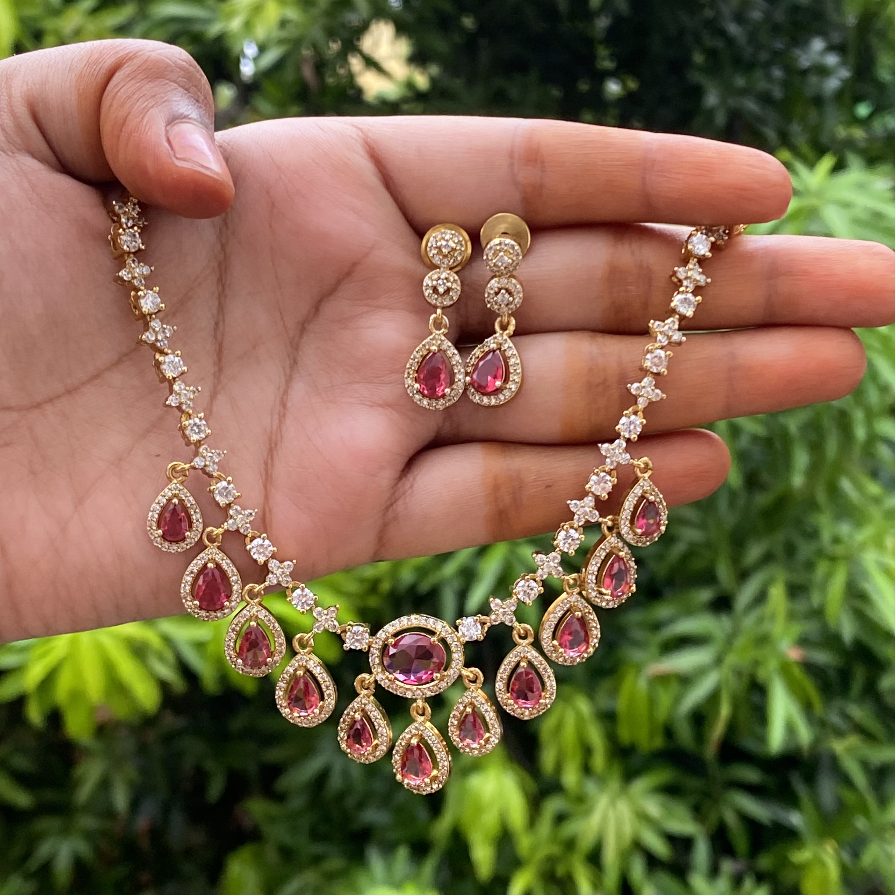 Elegant red stone drop Necklace Set DLA019