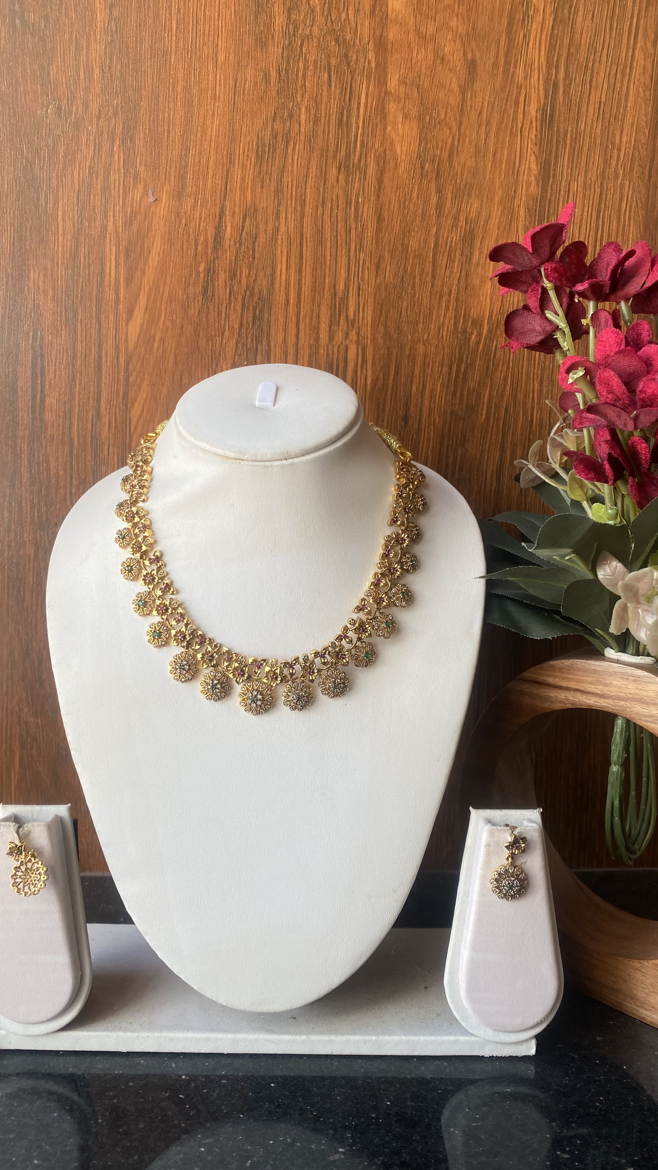 Premium gold necklace TNS612