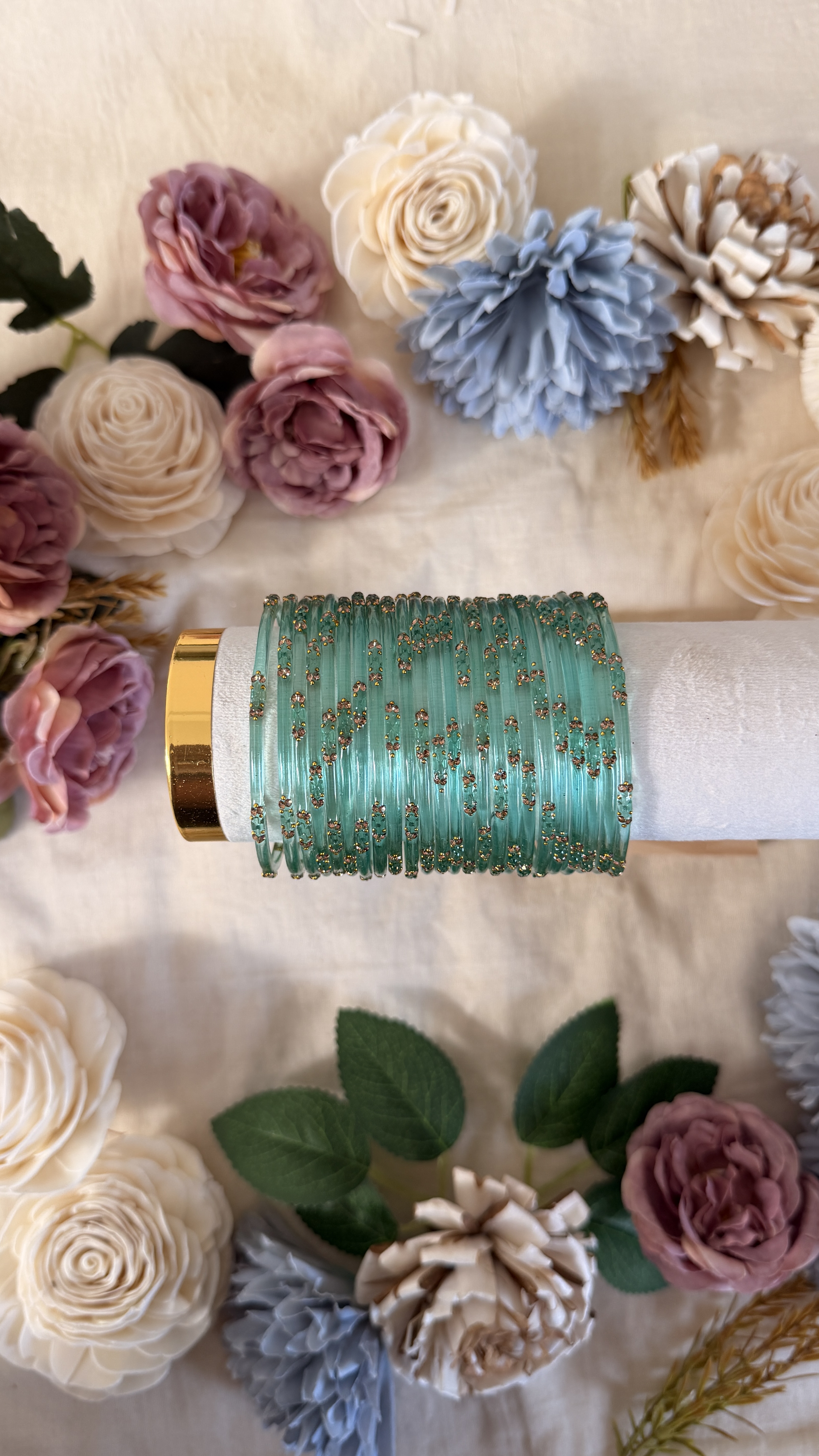 Mint green rect glass bangles GB004