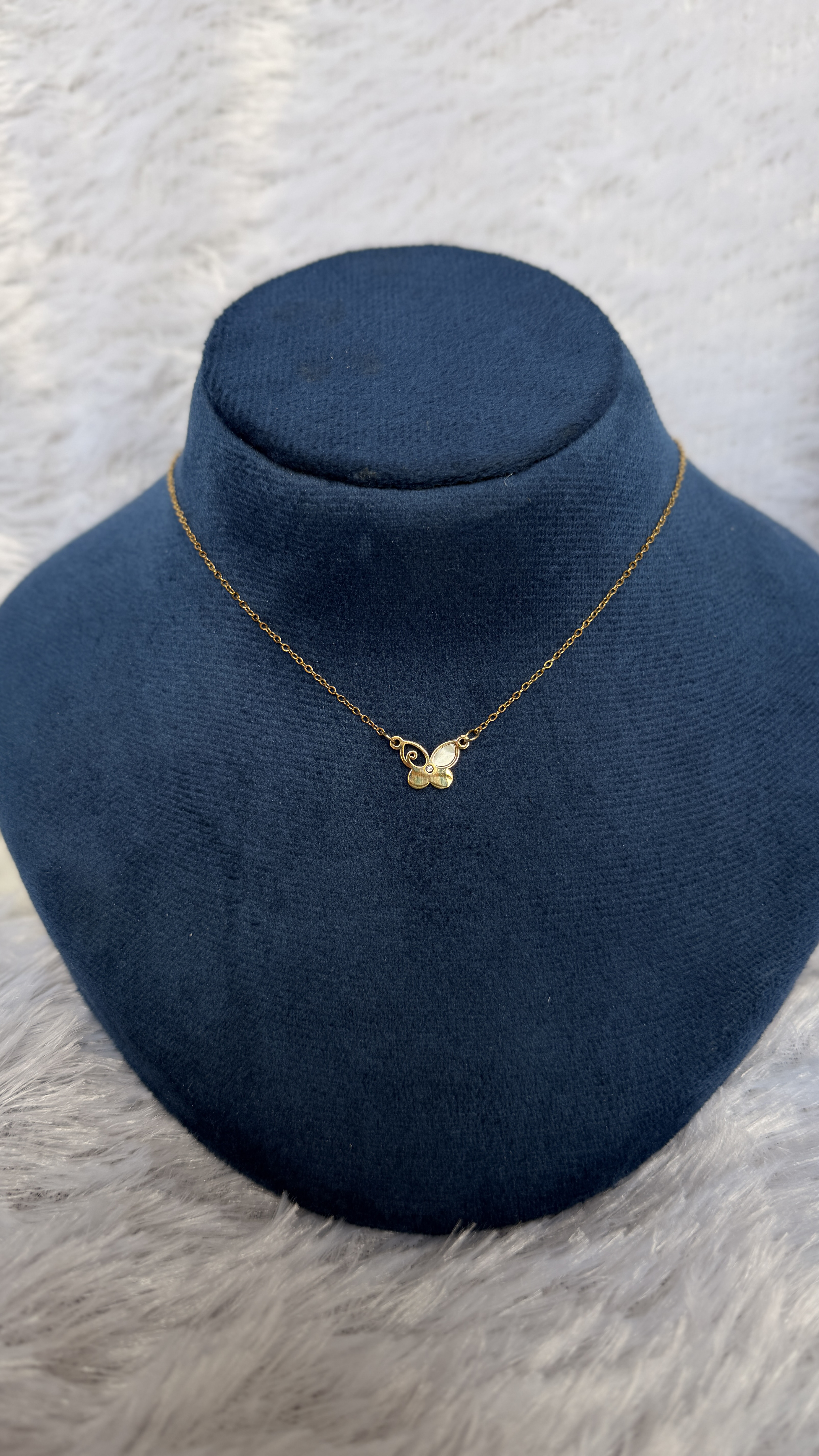 Wing commander necklace AT19
