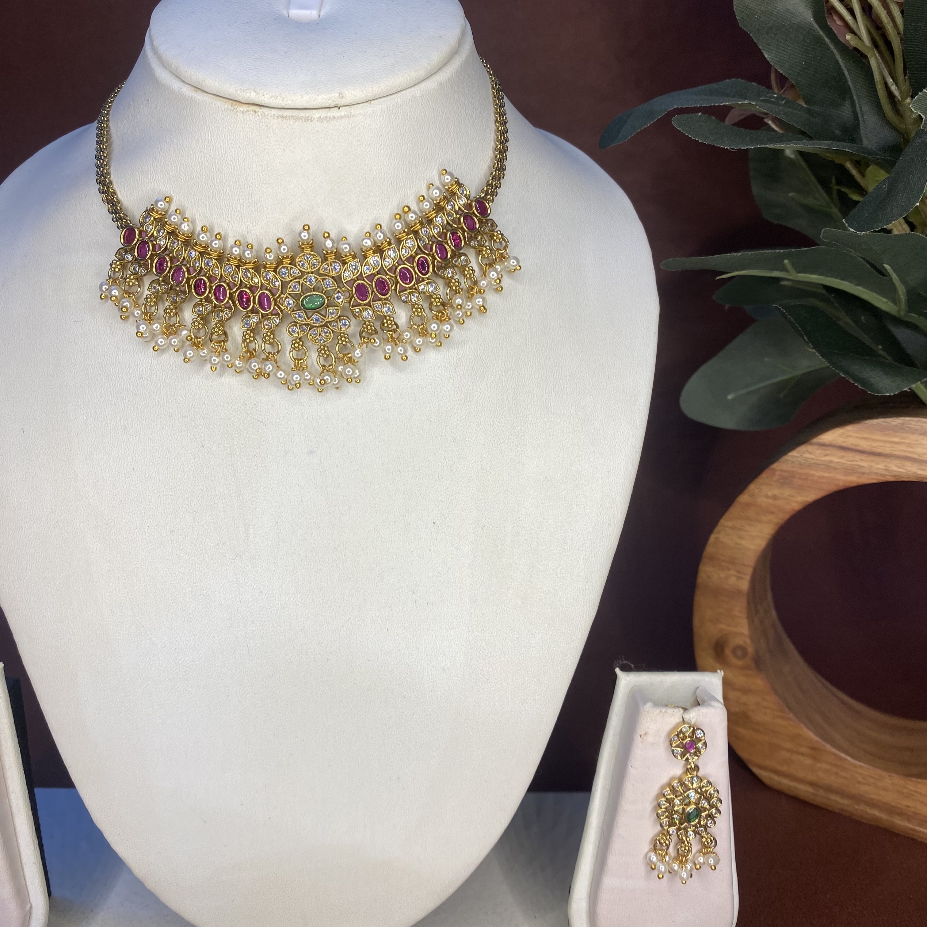 Aditi necklace LTS010