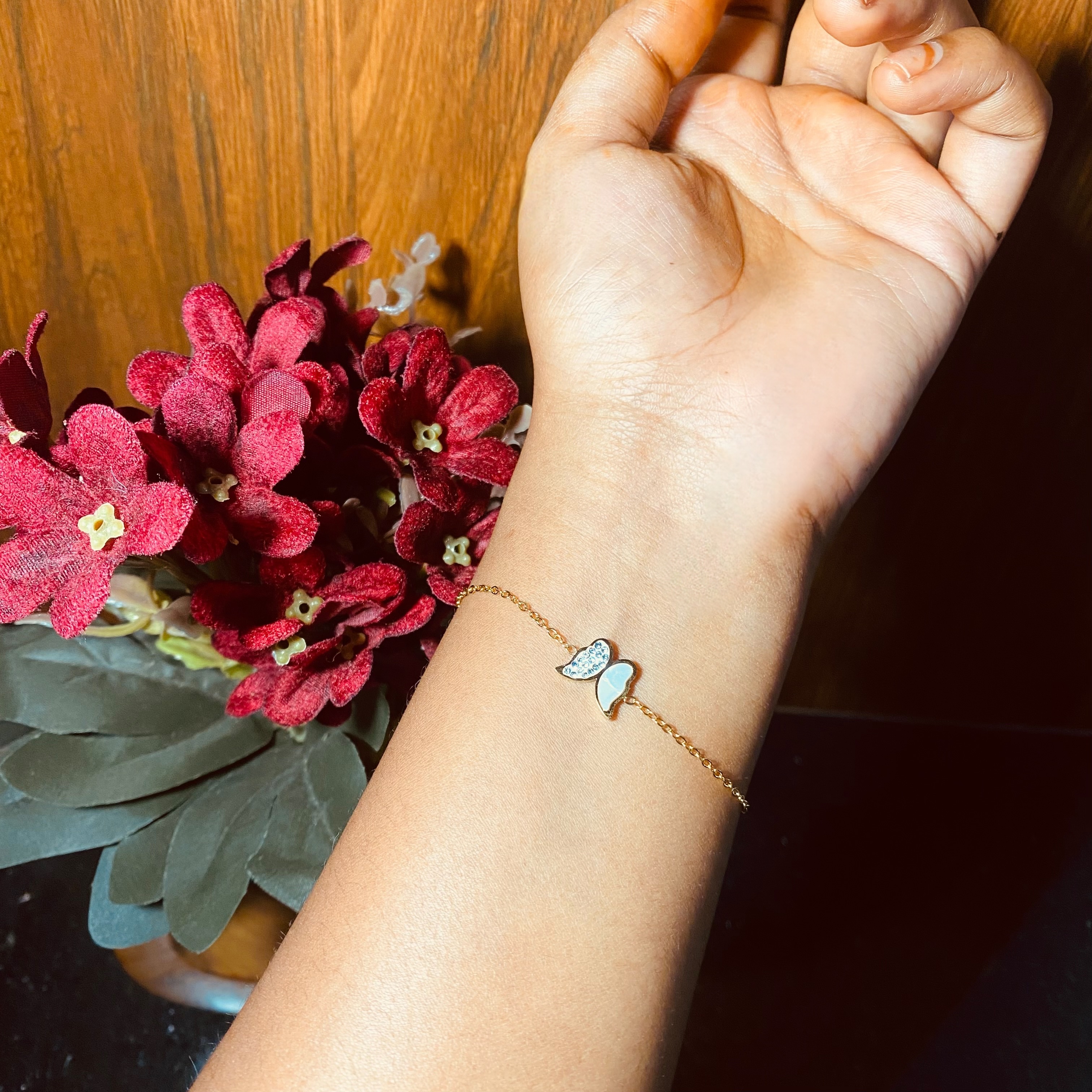 White butterfly bracelet ATB003