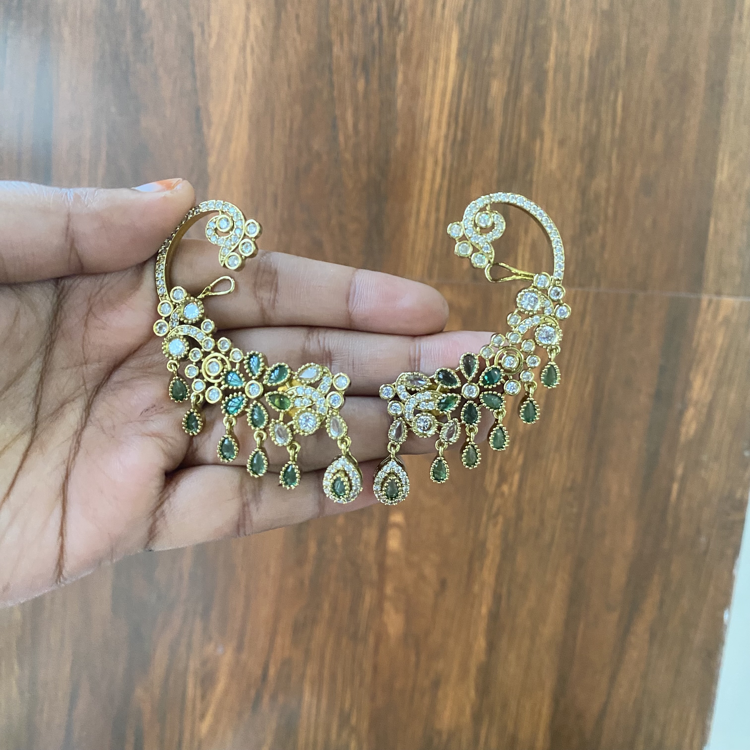 Modern full earcuff DLA760