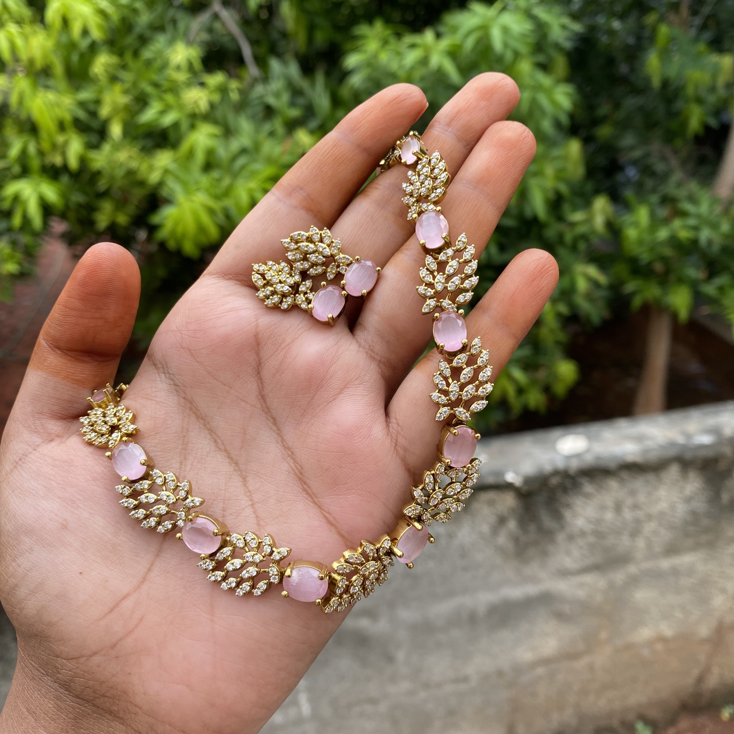 Elegant pink necklace and Earring Set DLA013