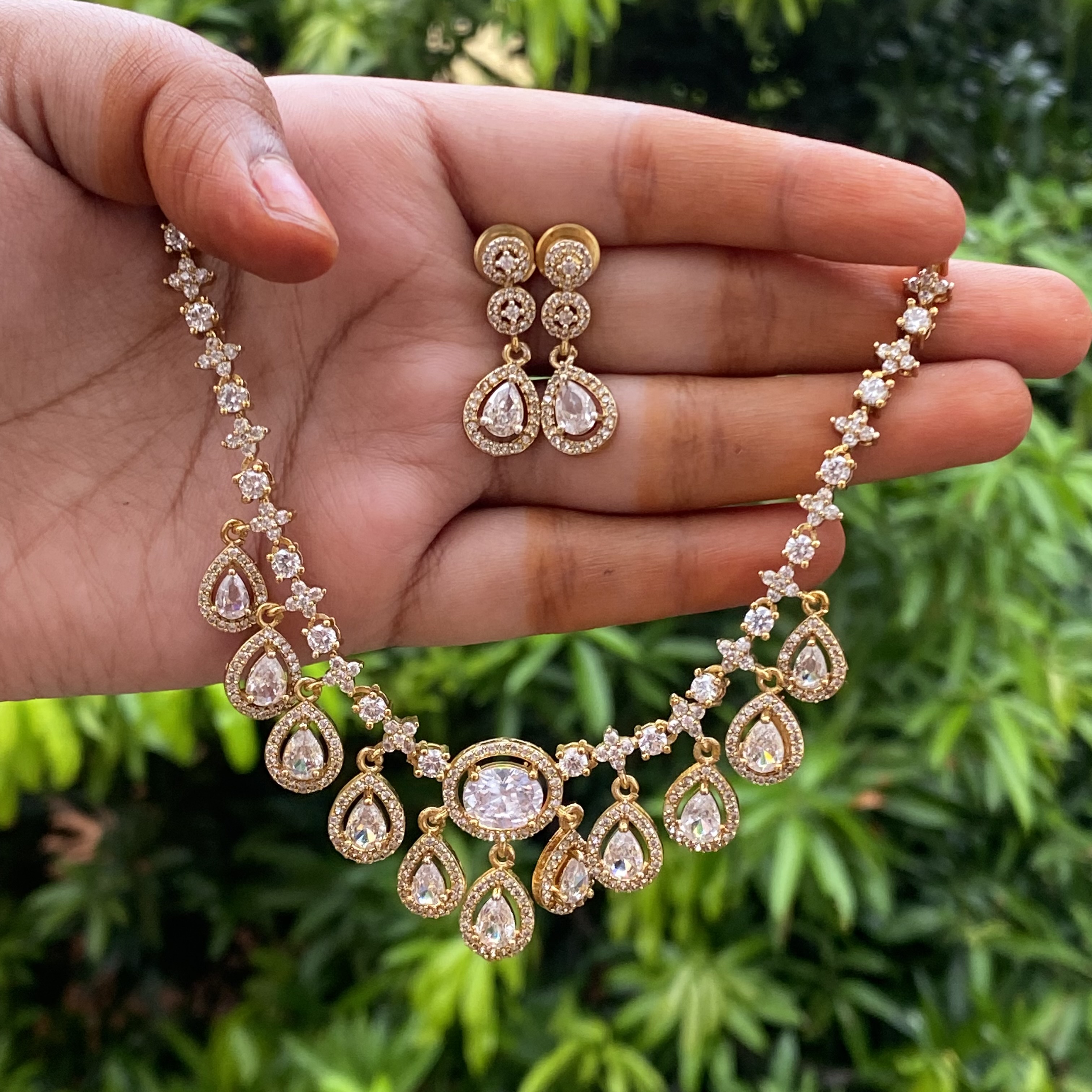 Elegant white stone drop Necklace Set DLA020