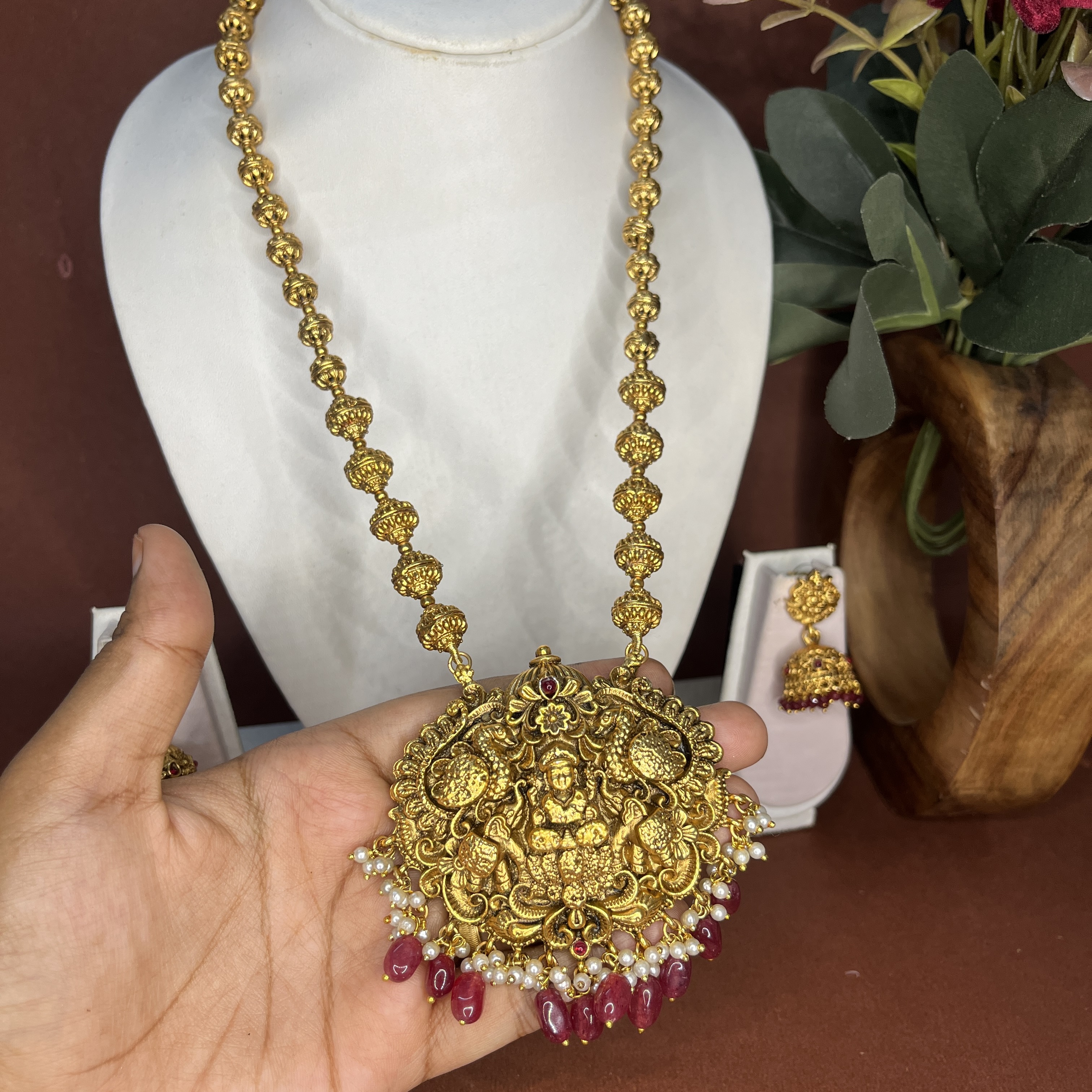 Red/ruby haaram Set HS090