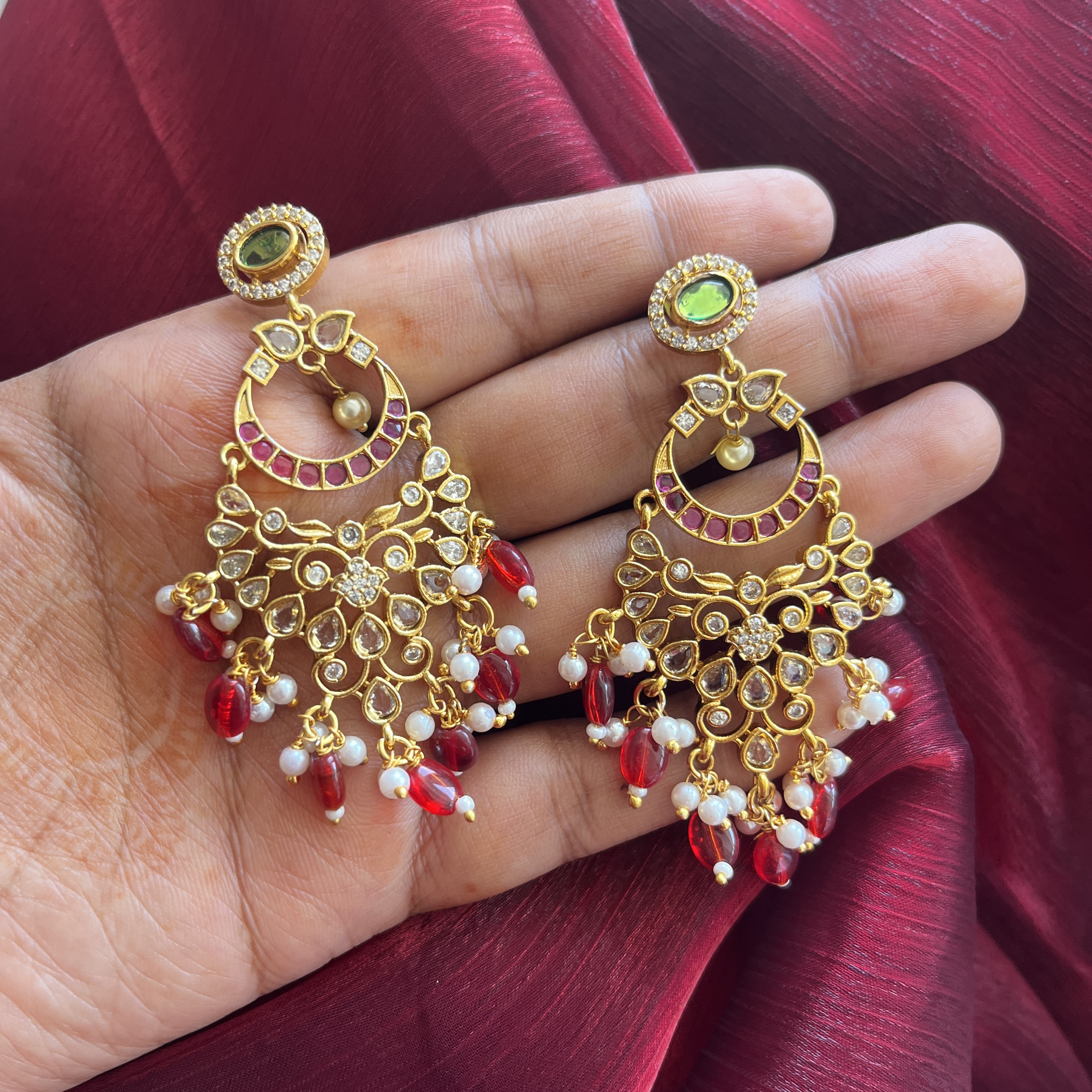 Red long earrings LER001