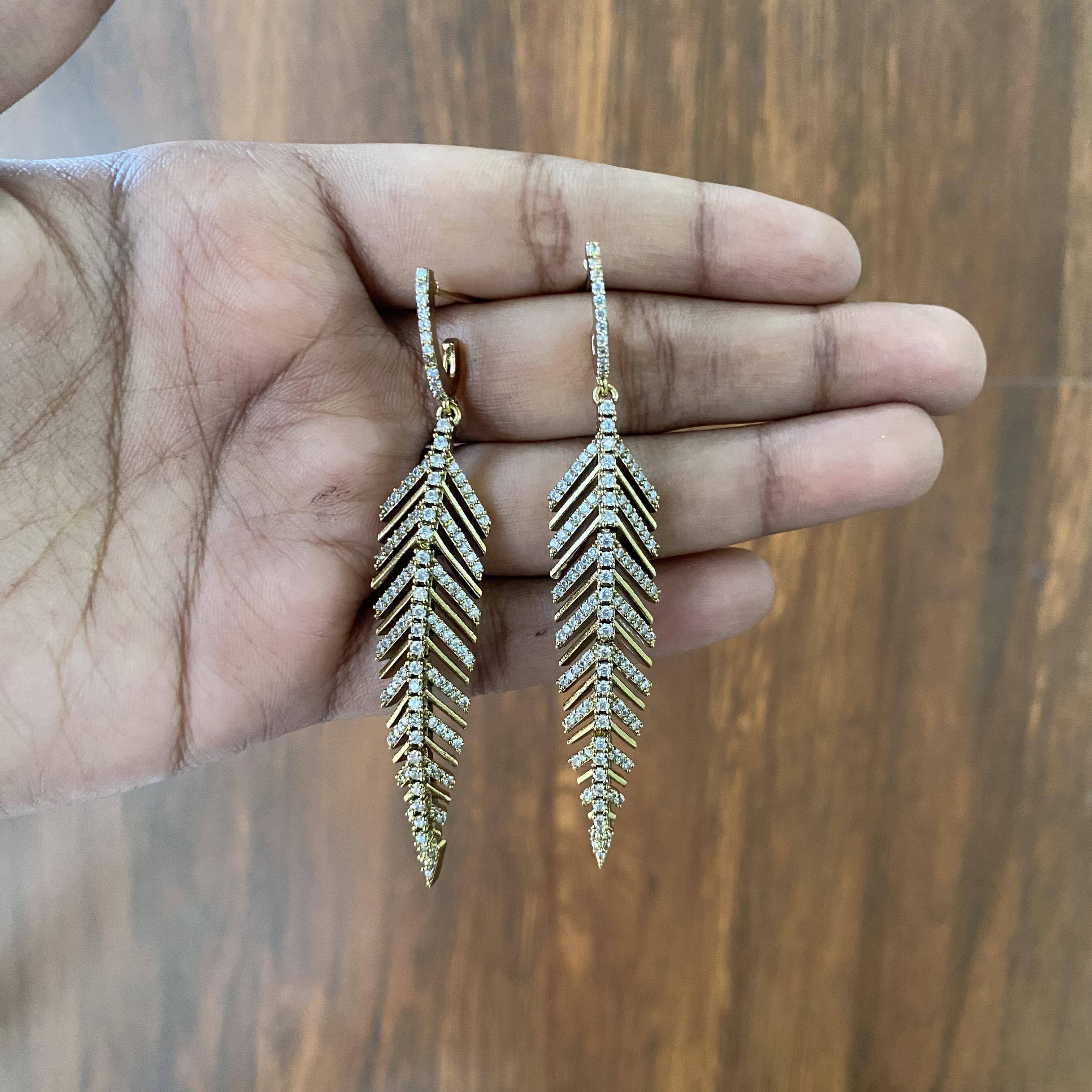 Demure earrings DLA769