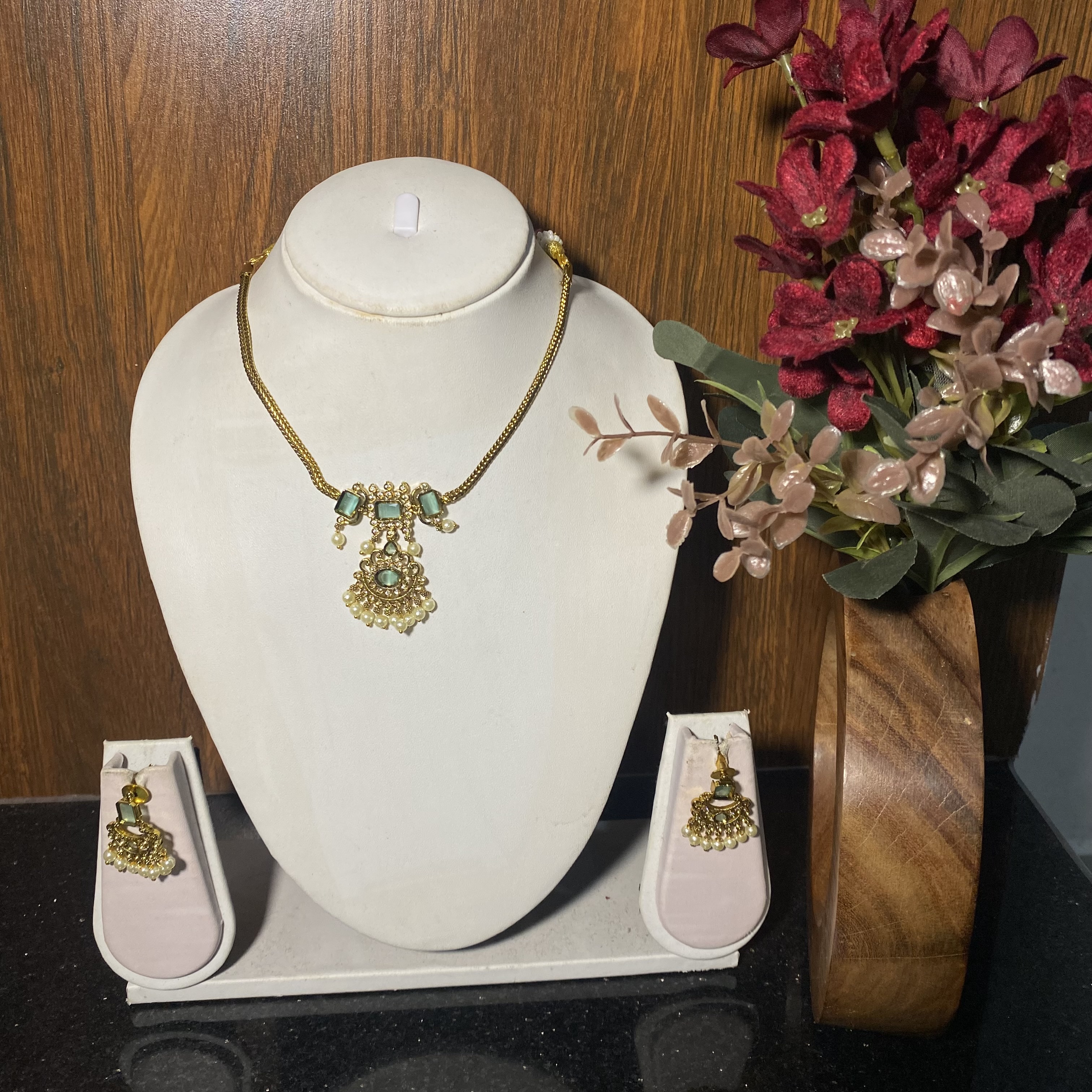 Mint green attigai AT159