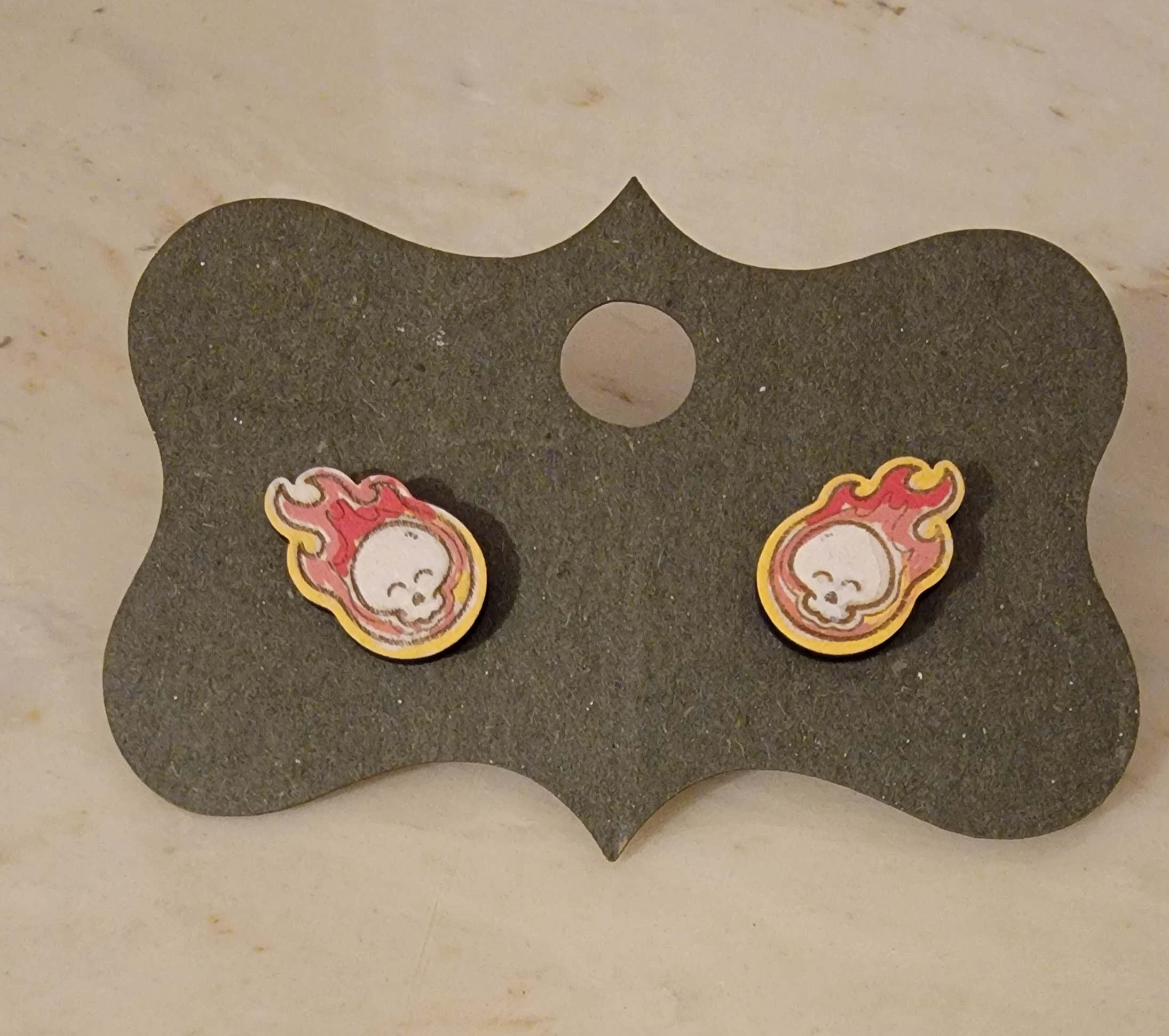 Flaming Skull Stud Earrings - Red