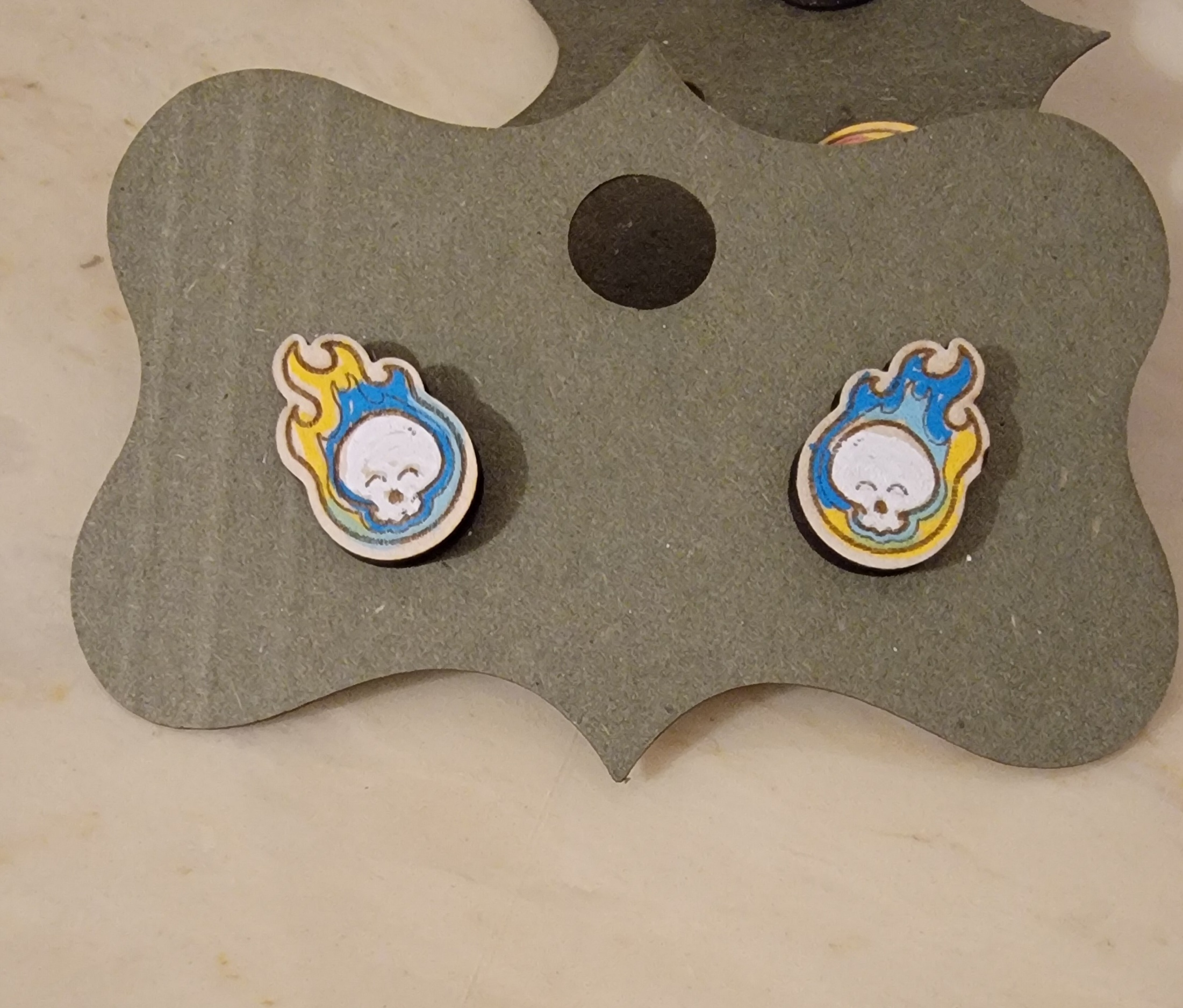 Flaming Skull Stud Earrings - Blue