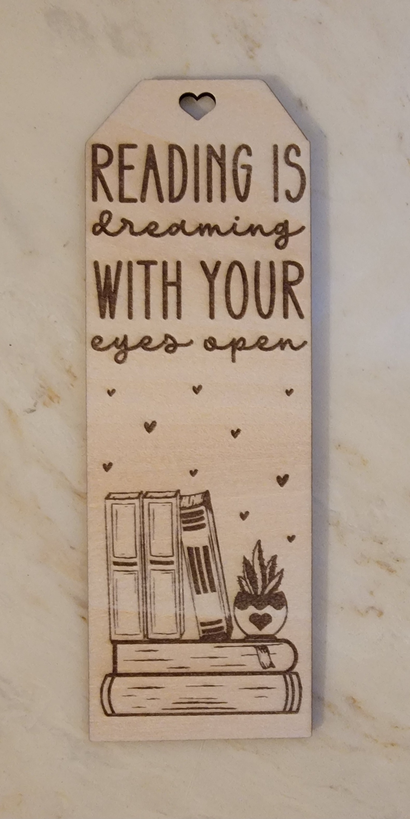 Wooden Book Lovers Bookmark - Reading Dreaming