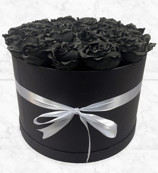Kutuda Siyah Güller