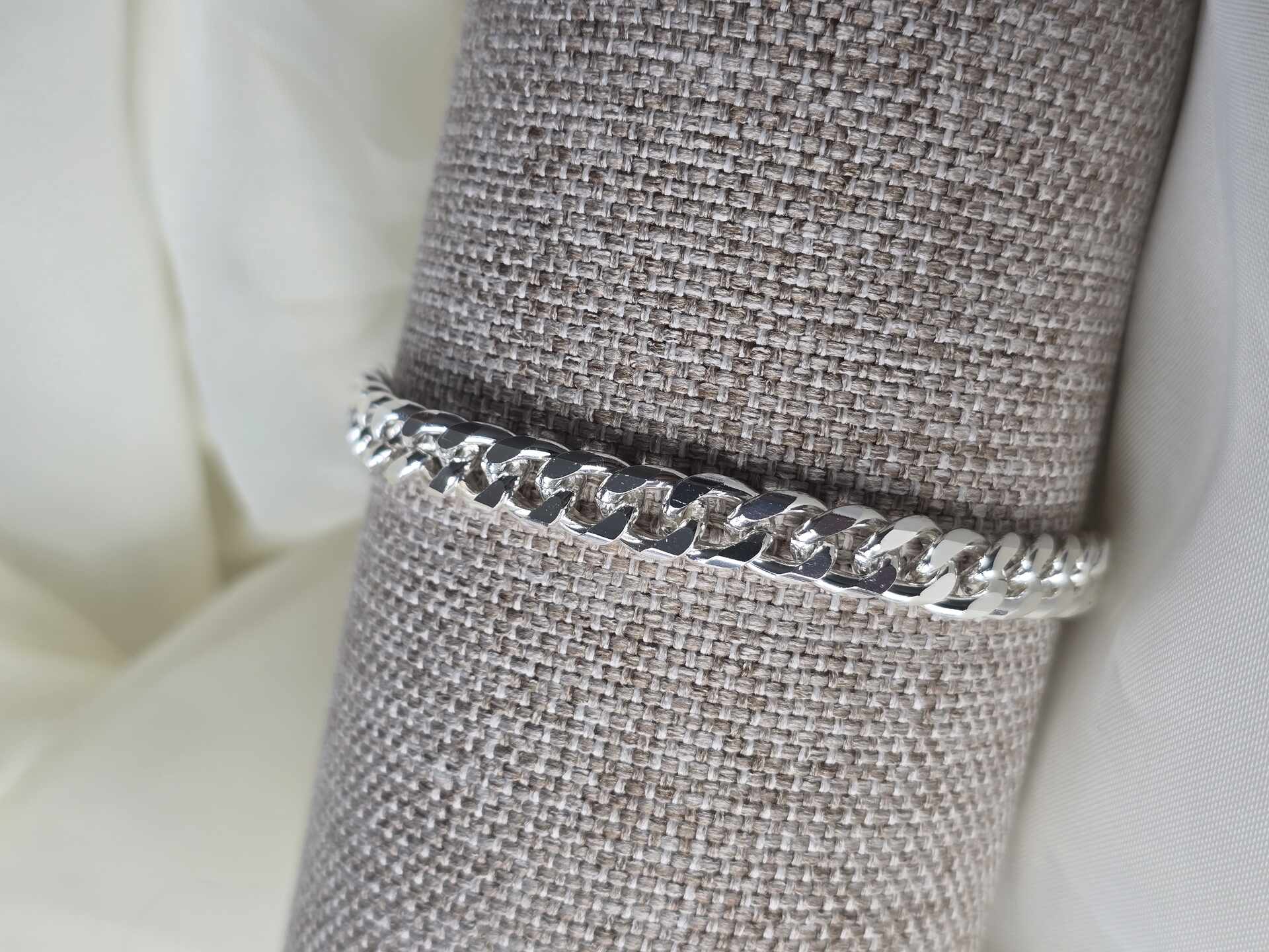 PUL3288S - Pulseira Prata Semijoia