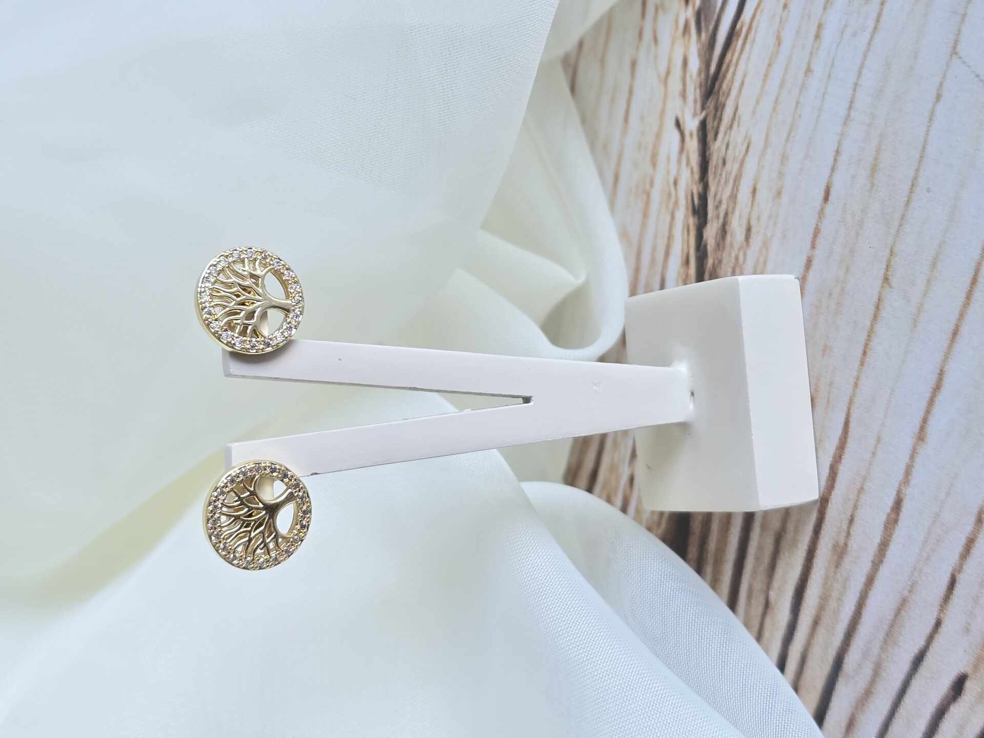 BRI3490G - Brinco Ouro Semijoia