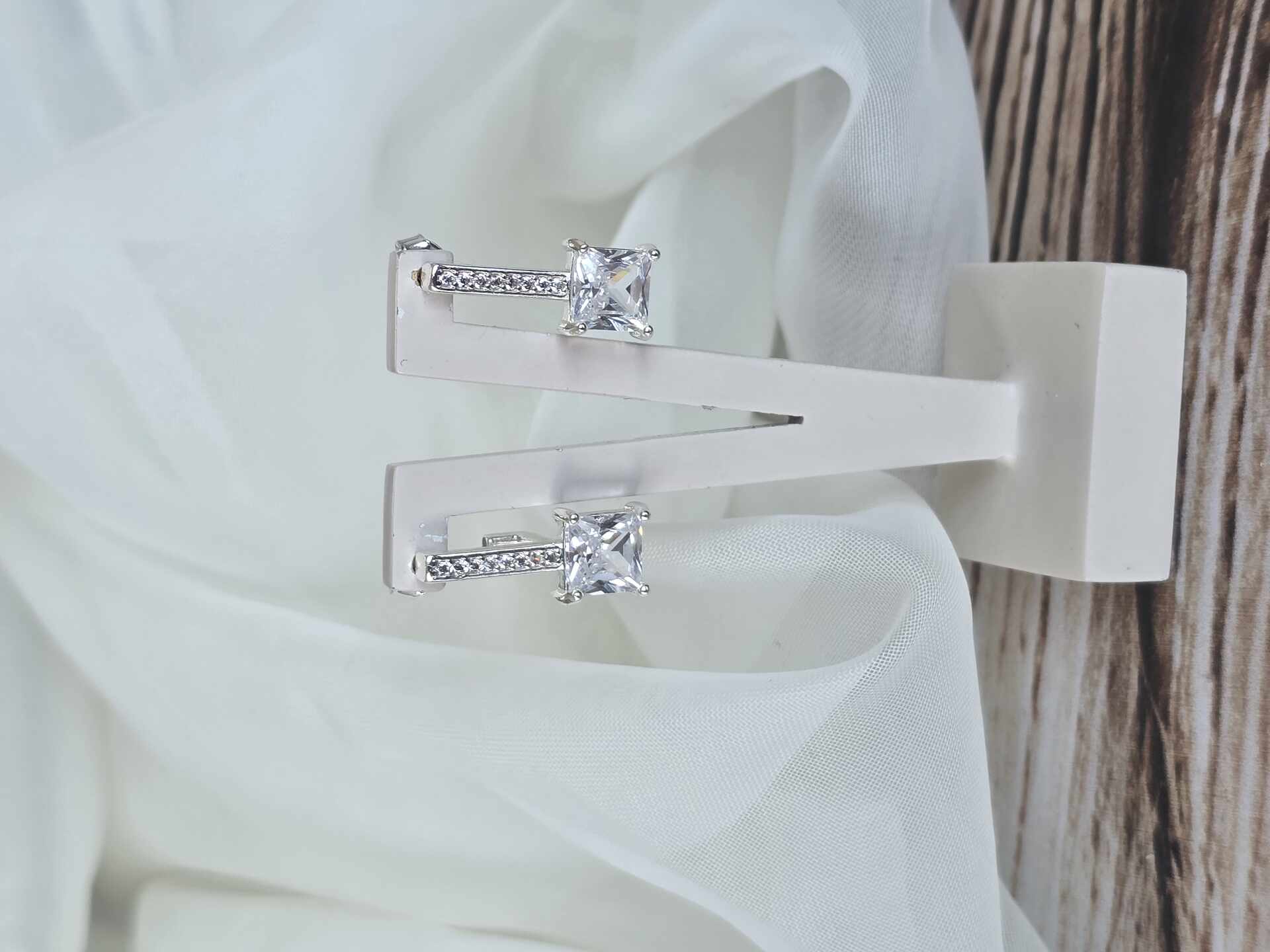 BRI3525S - Brinco Prata Semijoia