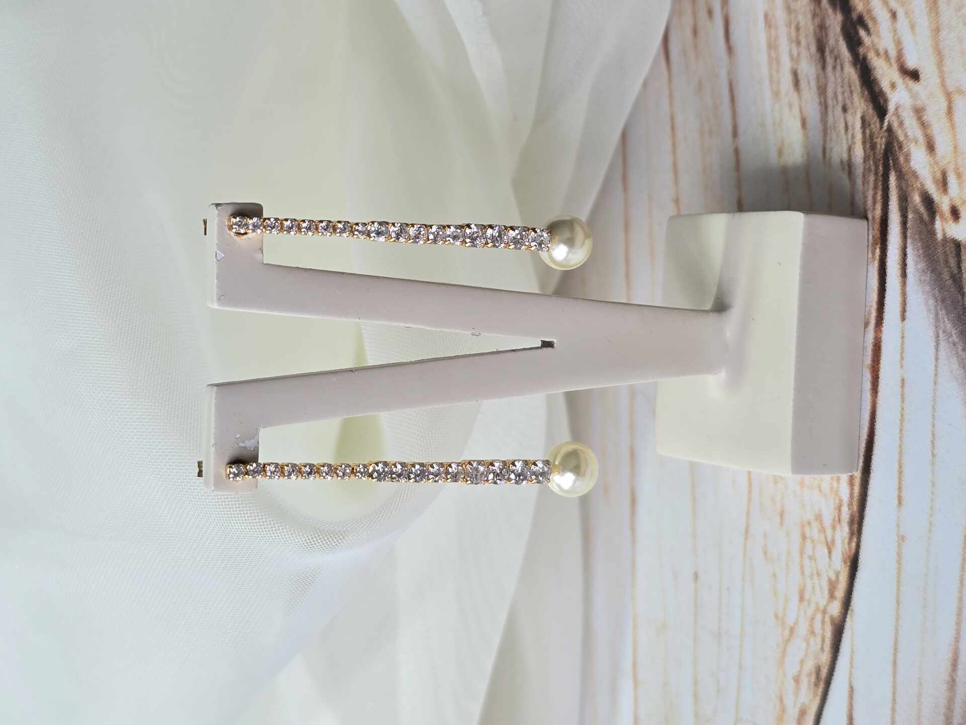 BR1868G - Brinco Ouro Semijoia