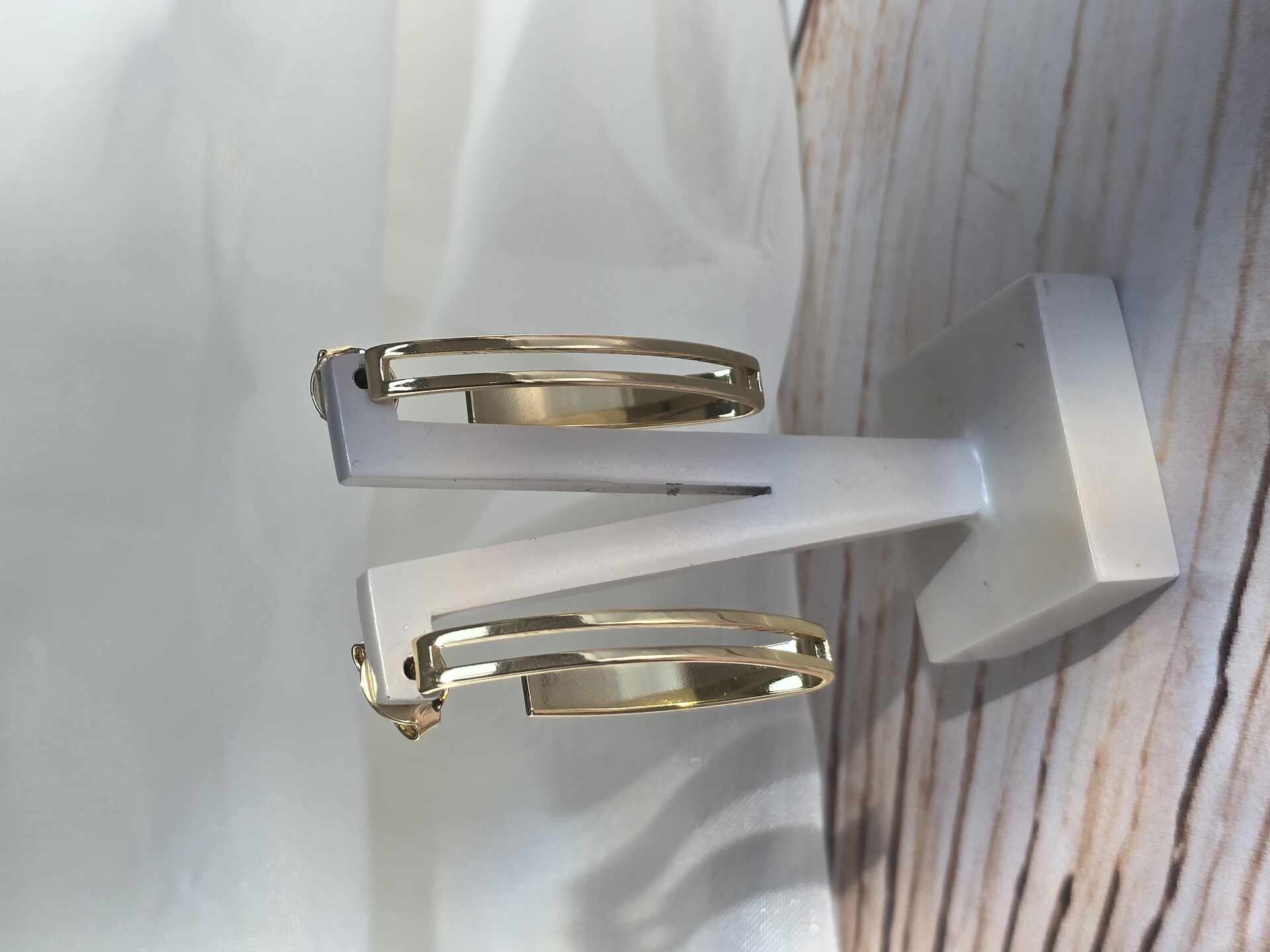 BRI3433G - Brinco Ouro Semijoia