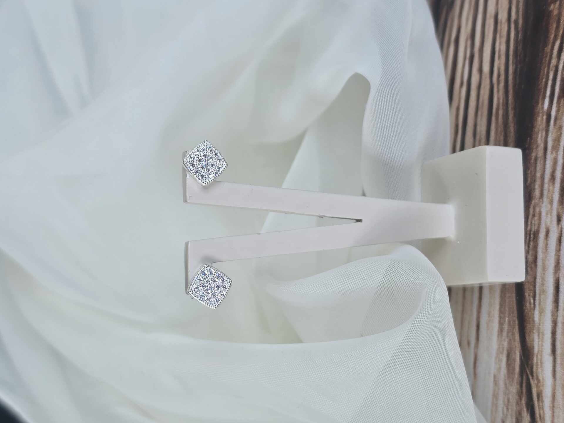 BRI3531S - Brinco Prata Semijoia