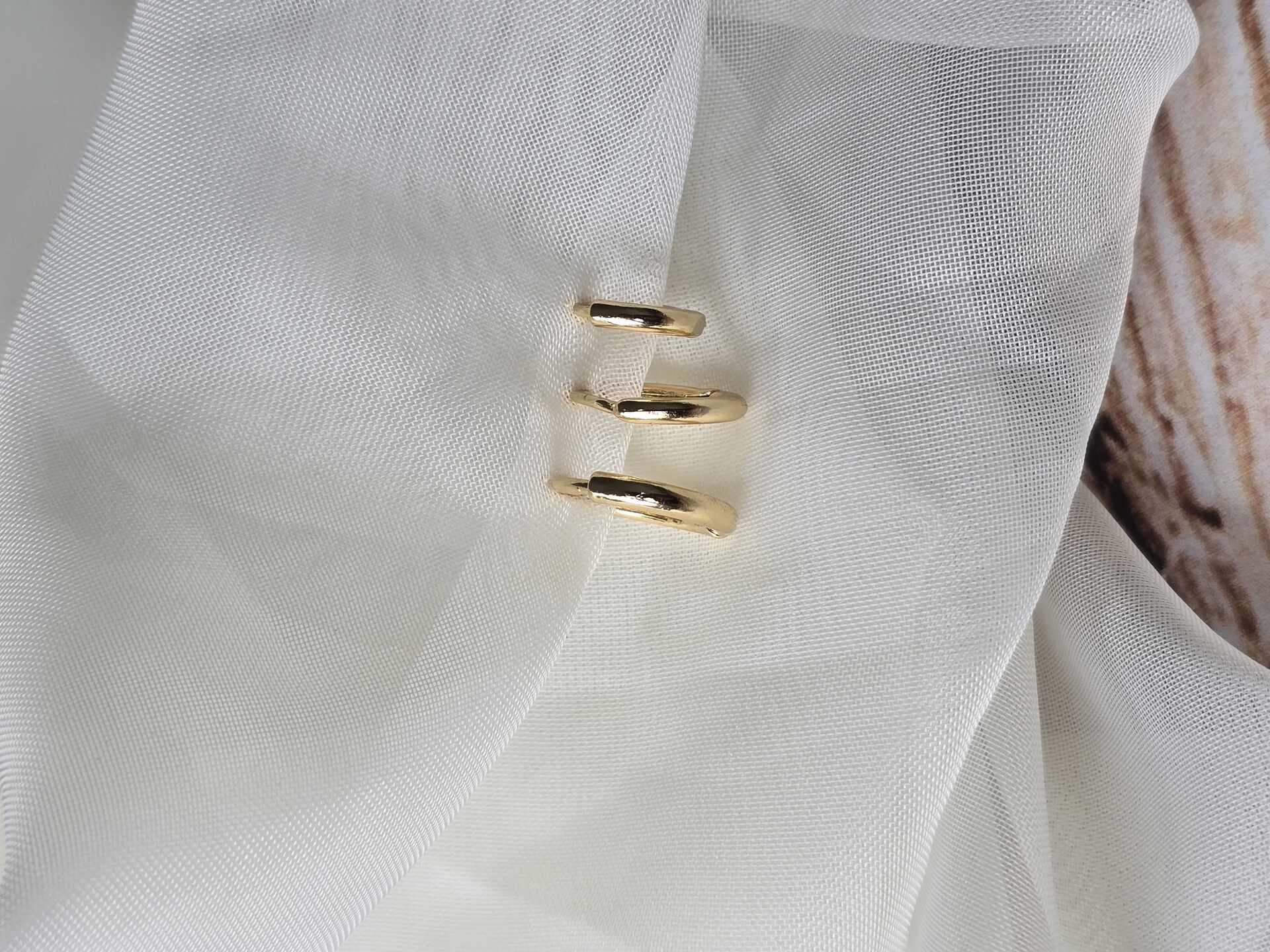 BRI3699G - Brinco Trio Ouro Semijoia