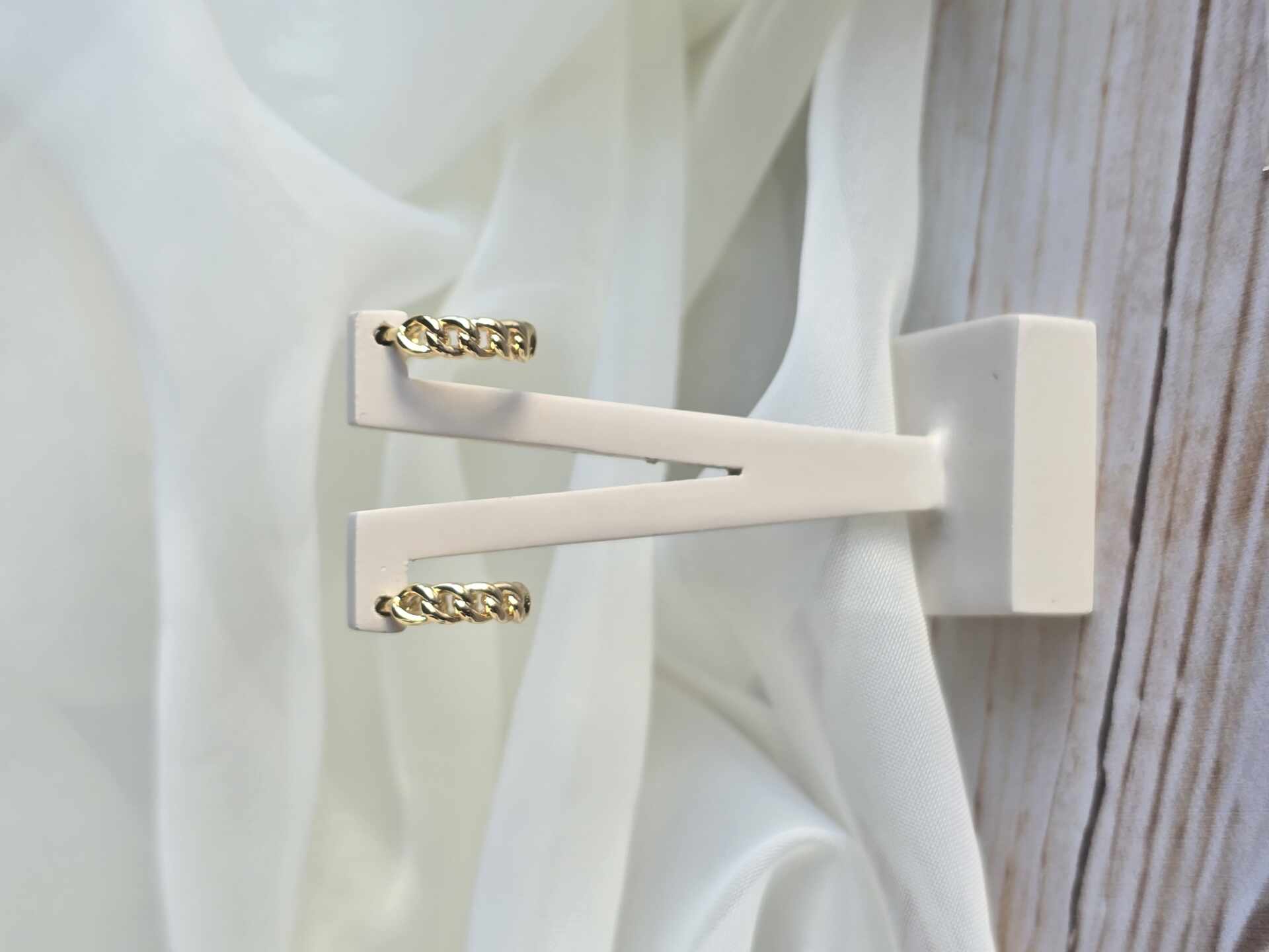 BRI3501G - Brinco Ouro Semijoia