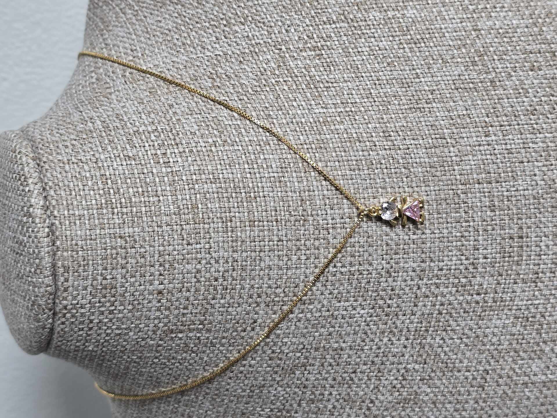 CL2386G - Colar Ouro Semijoia Menina