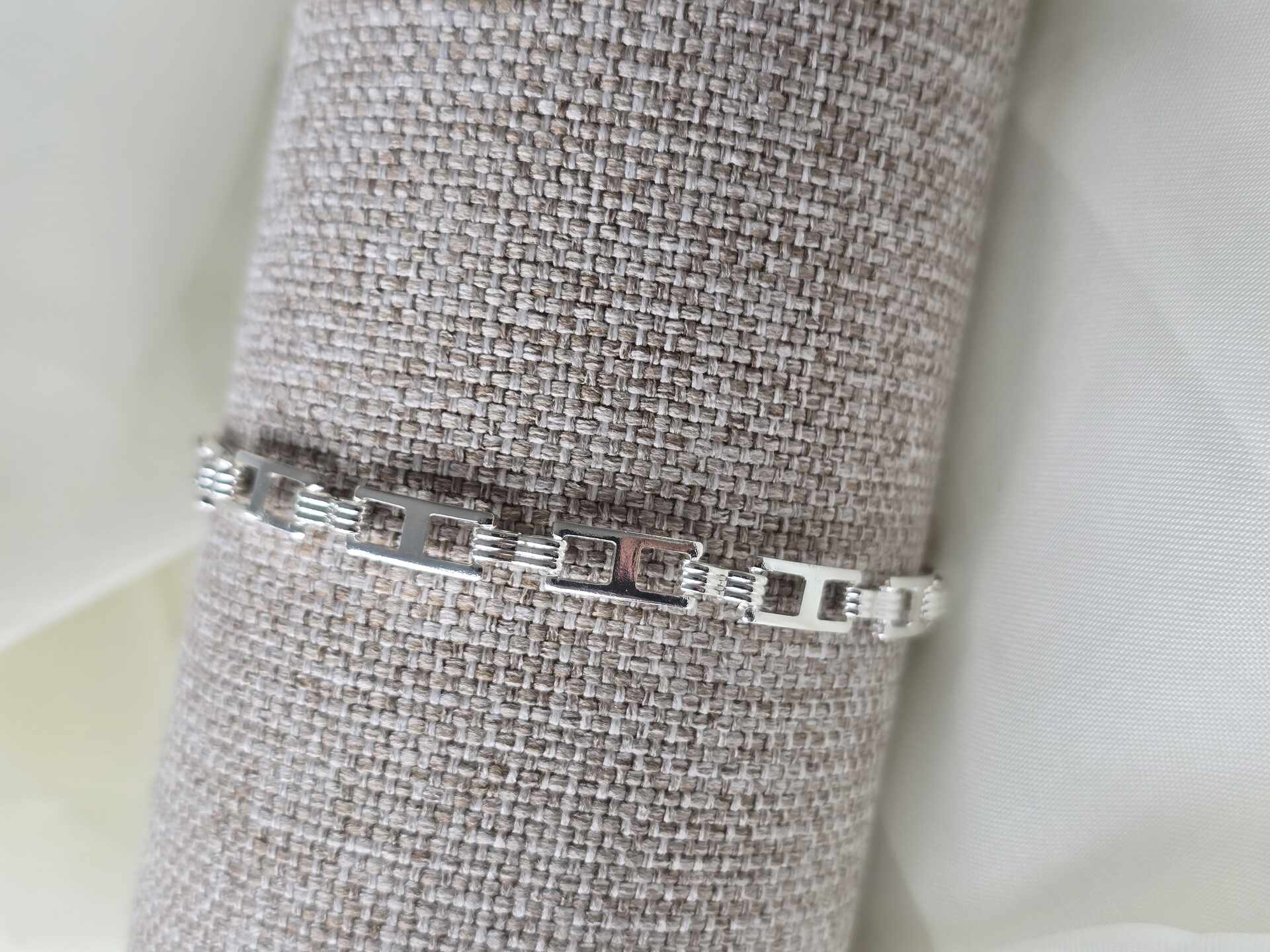 PUL3281S - Pulseira Prata Semijoia