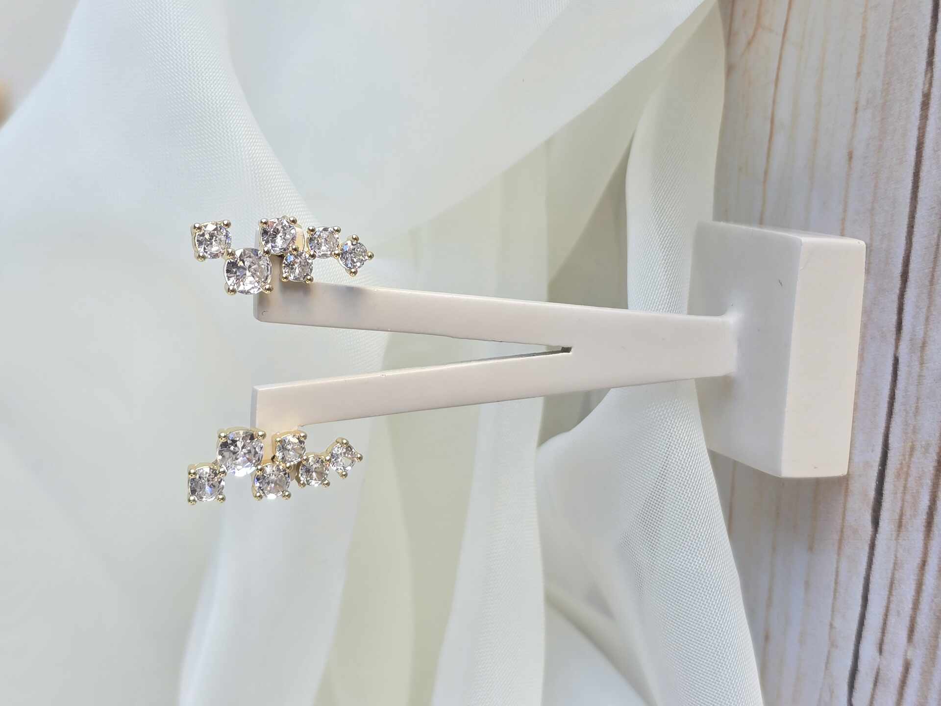 BRI3502G - Brinco Ouro Semijoia