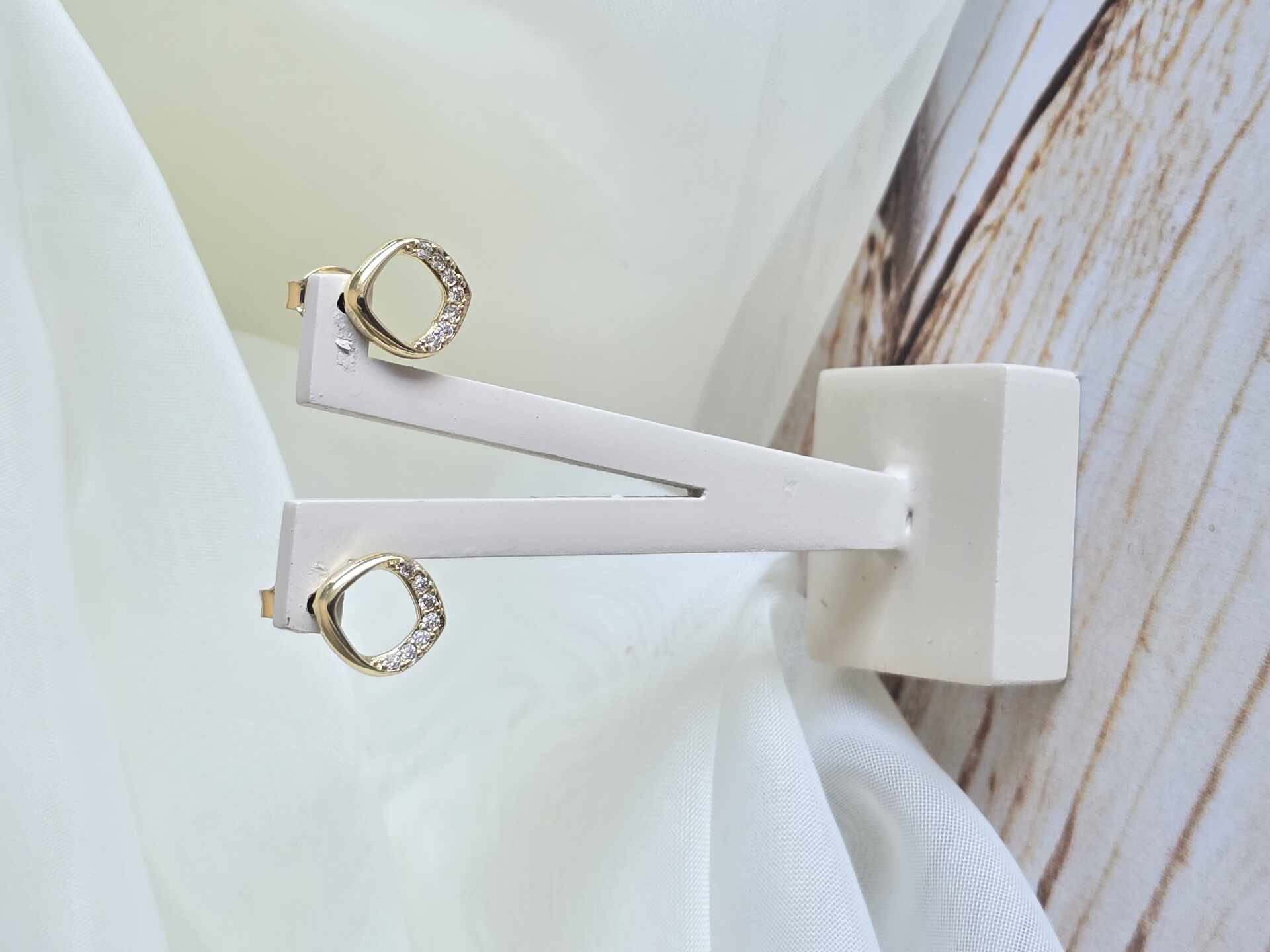 BRI3477G - Brinco Ouro Semijoia