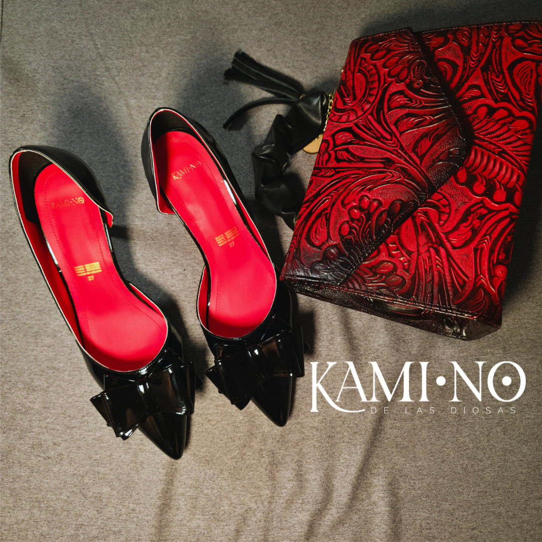 Coatlicue, 7 cm Negro.