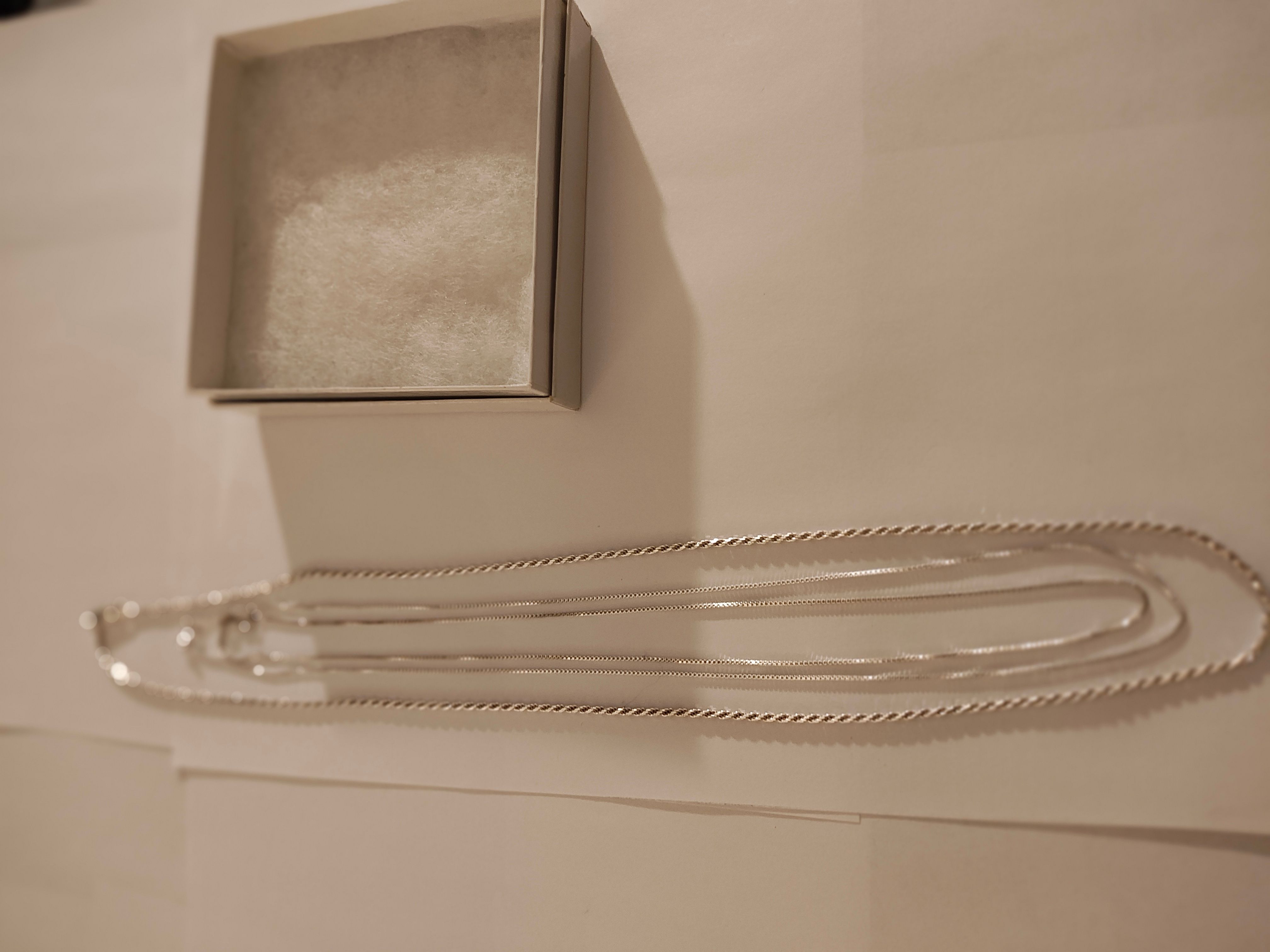 Elegant Silver Chain Necklace