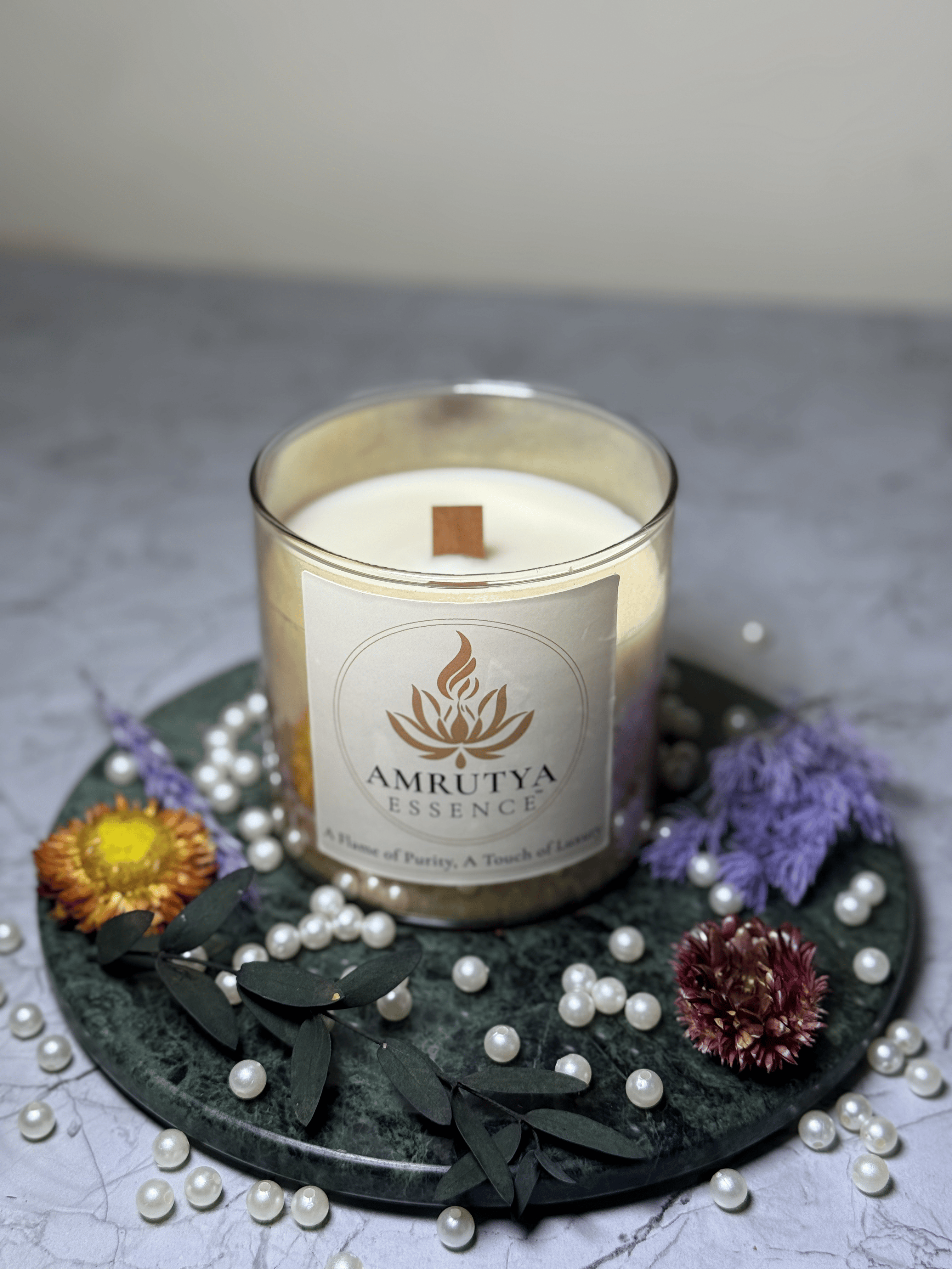 Luxury Divine – Golden Glow Soy Candle
