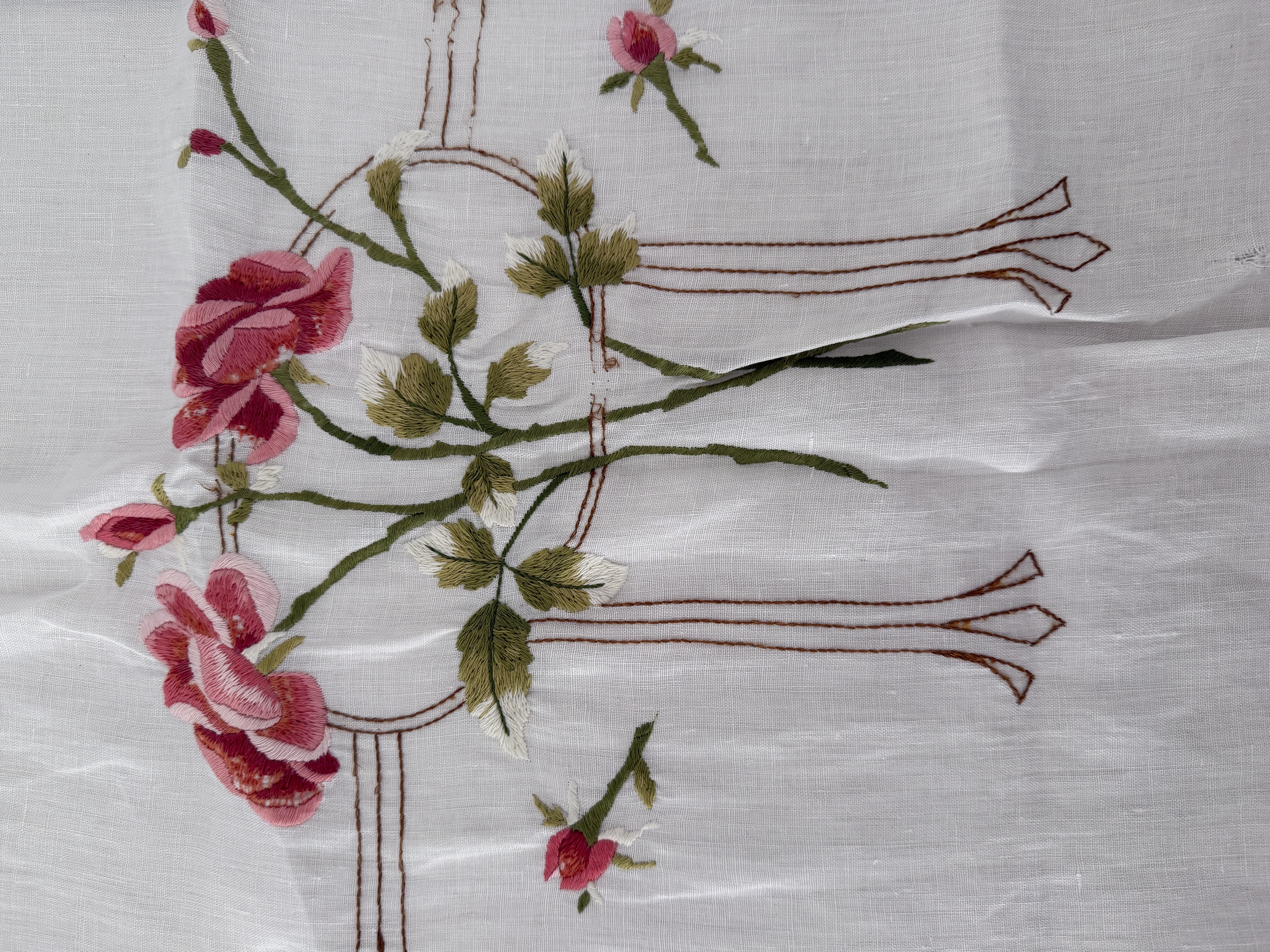 EW-aegne käterätik tikandiga