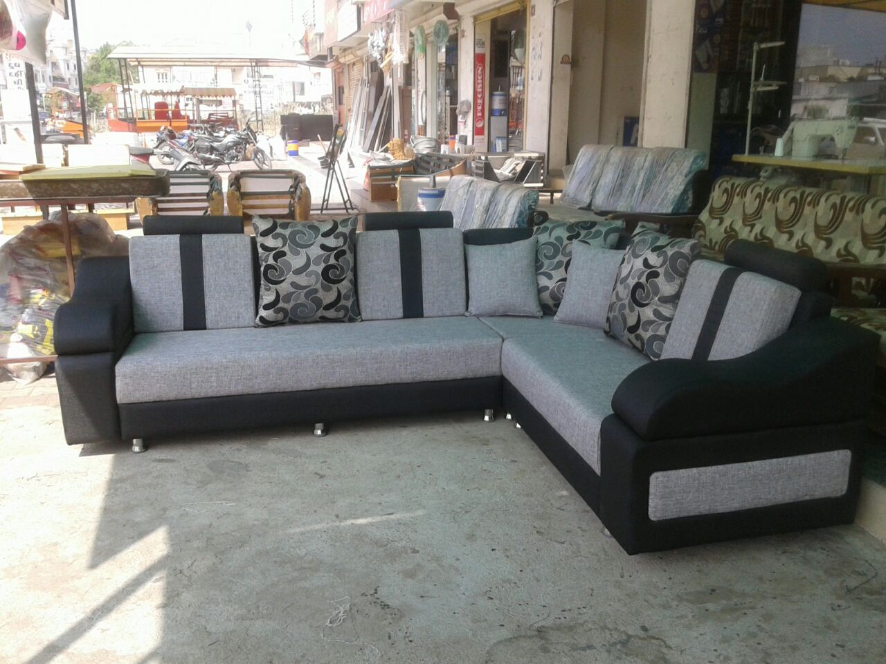 Modern L-Shaped Sofa