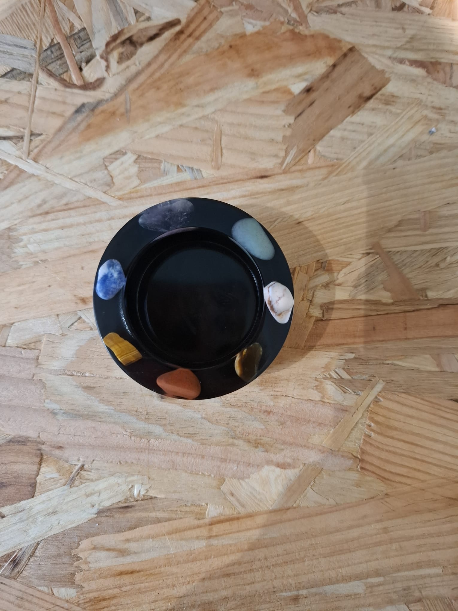 Support bougie chauffe plat 7 Chakras ou orné de 5 même pierre