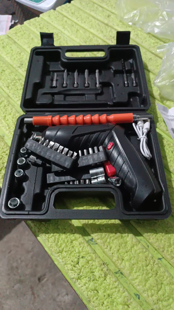 Multi-Purpose Screwdriver Tool Kit