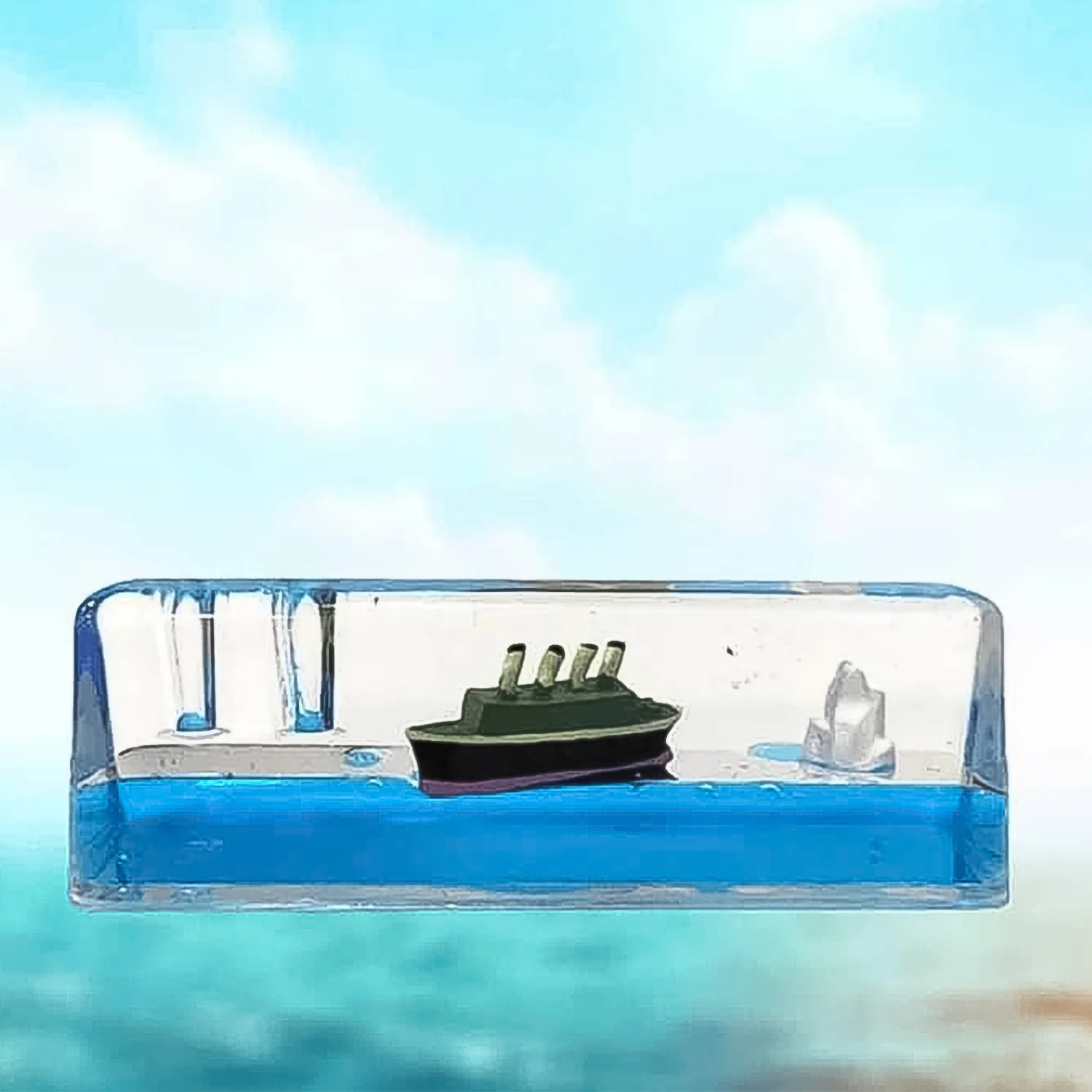 Titanic Floating Desk Ornament