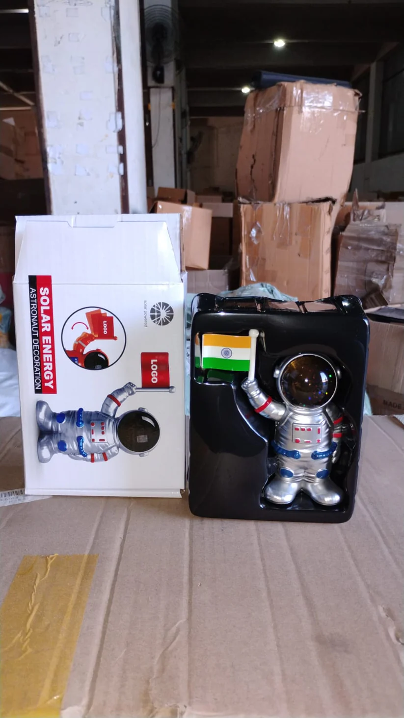 Astronaut Solar Energy Figurine