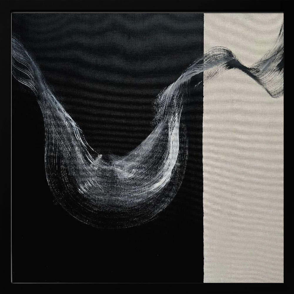 Monochrome Flow III