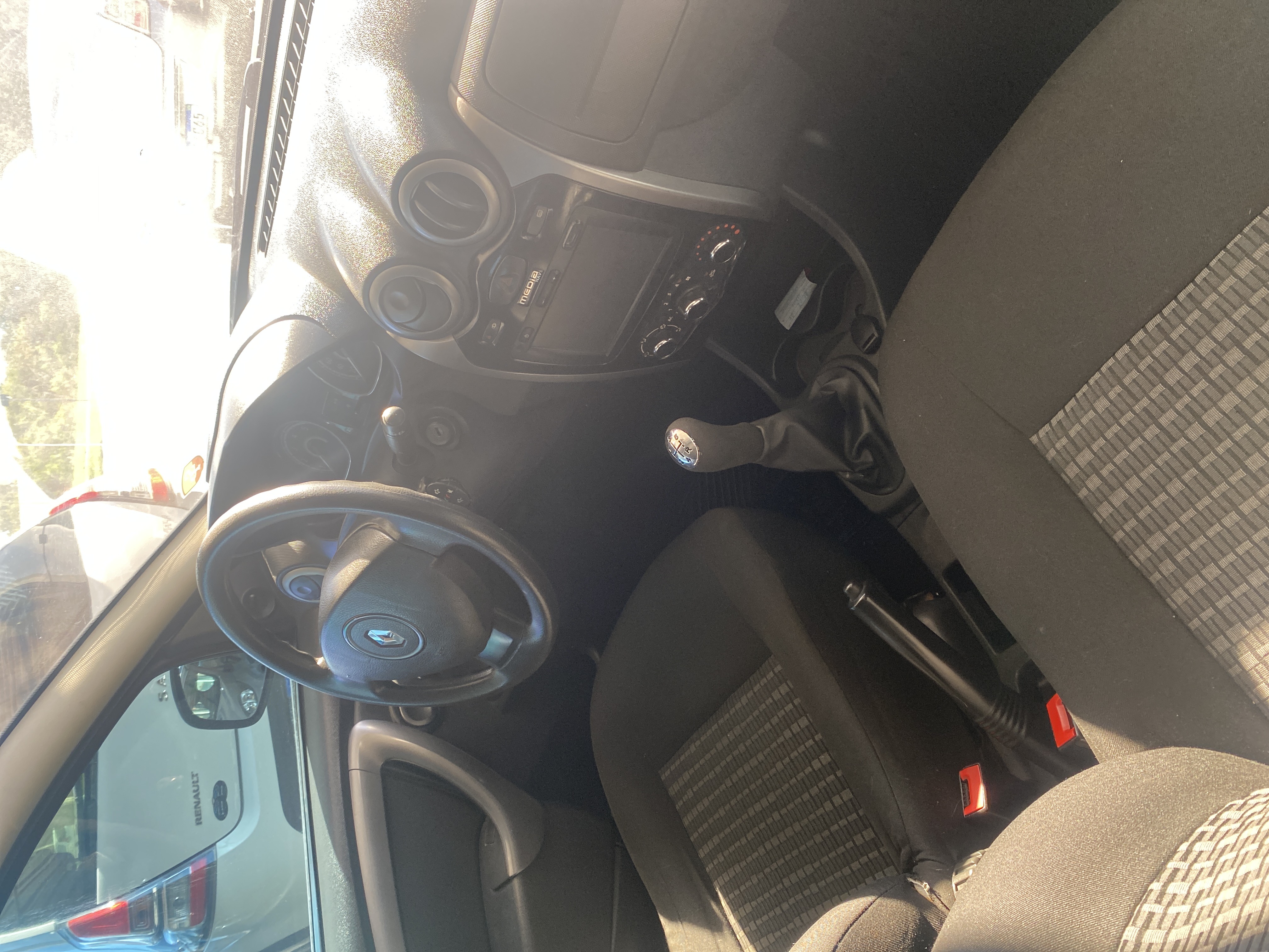 SANDERO 2014