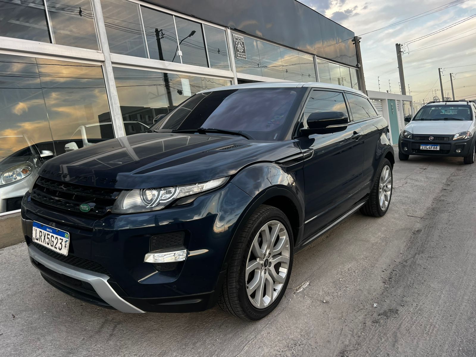 EVOQUE 2013