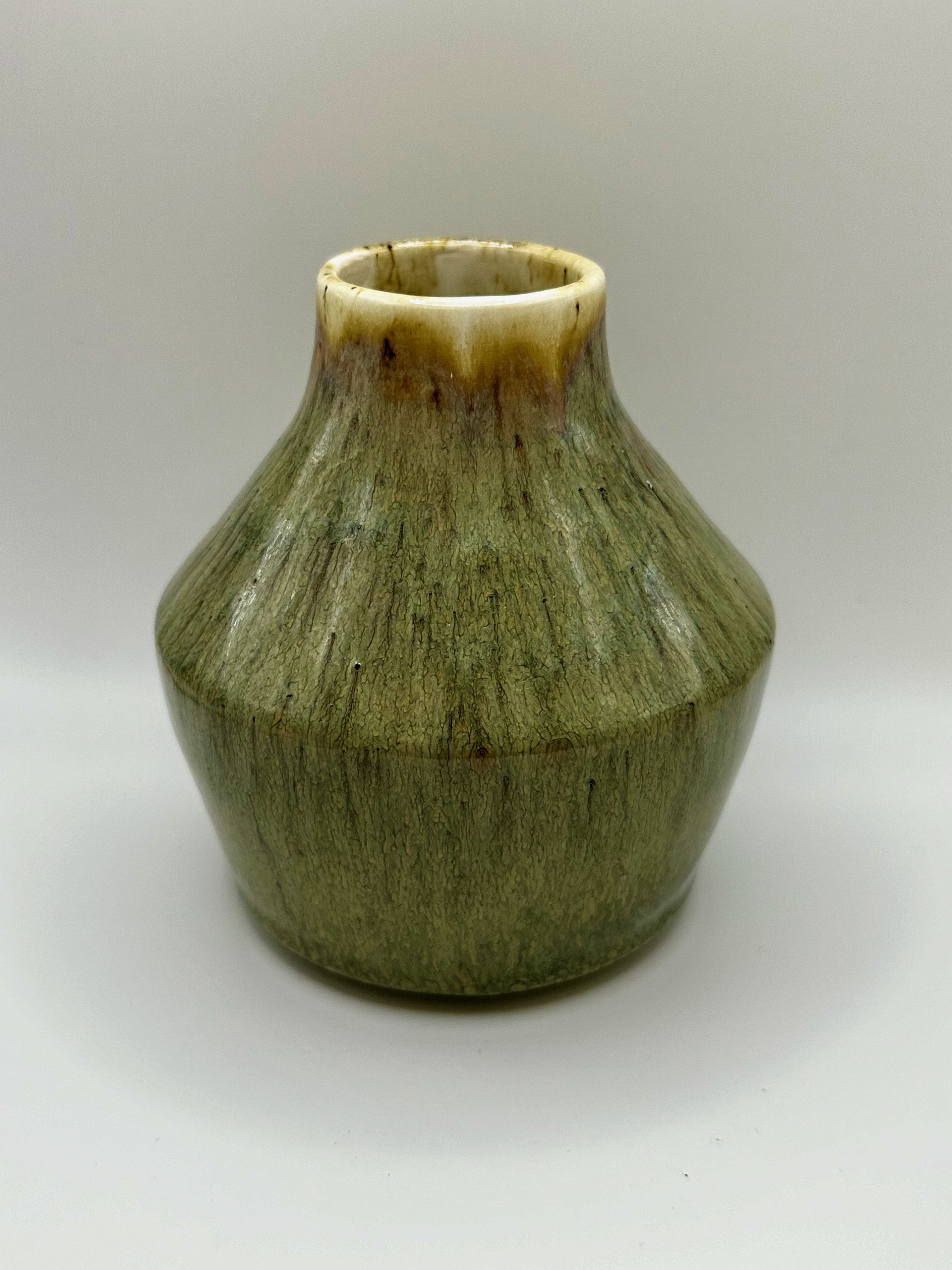 Stoneware Vase in Green