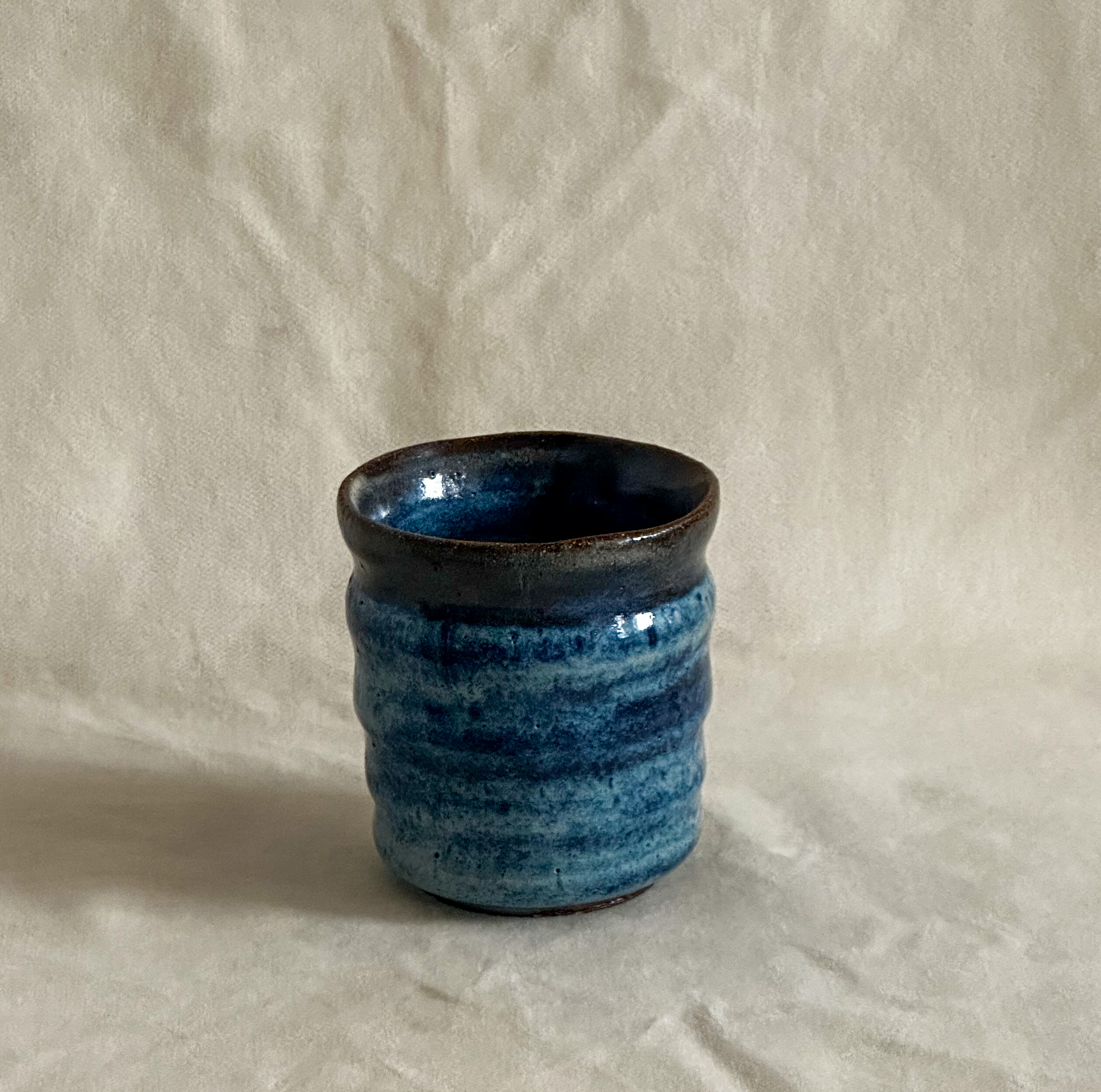 Tumbler in shades of blue